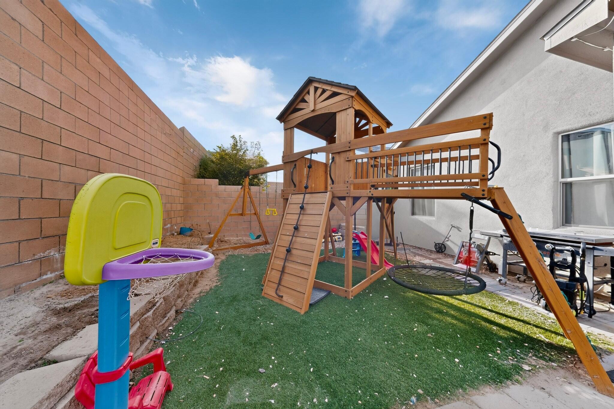 Photo 15 — 4232 Crowned Eagle Loop NE