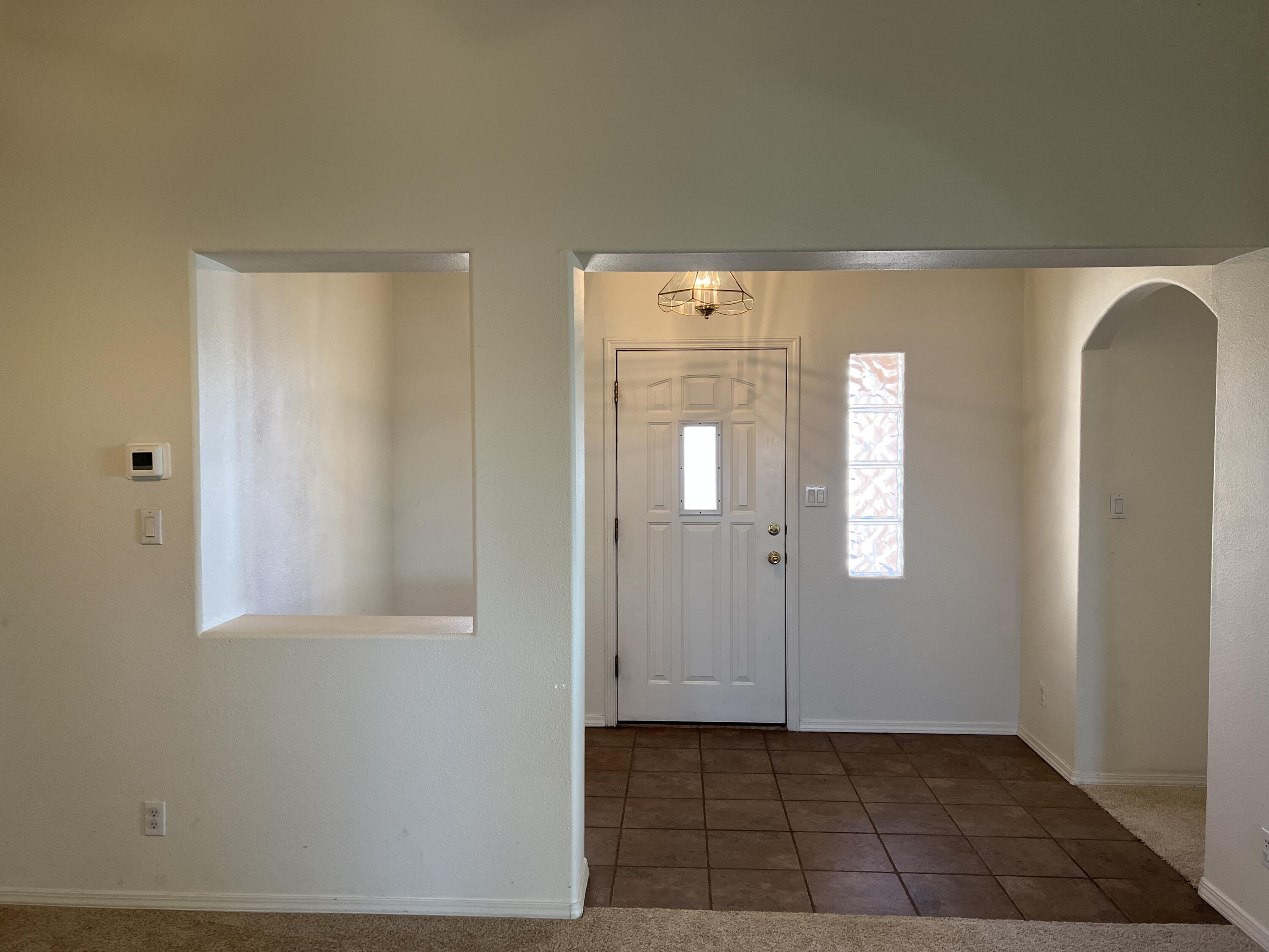 Photo 11 — 5825 Chaco Loop NE
