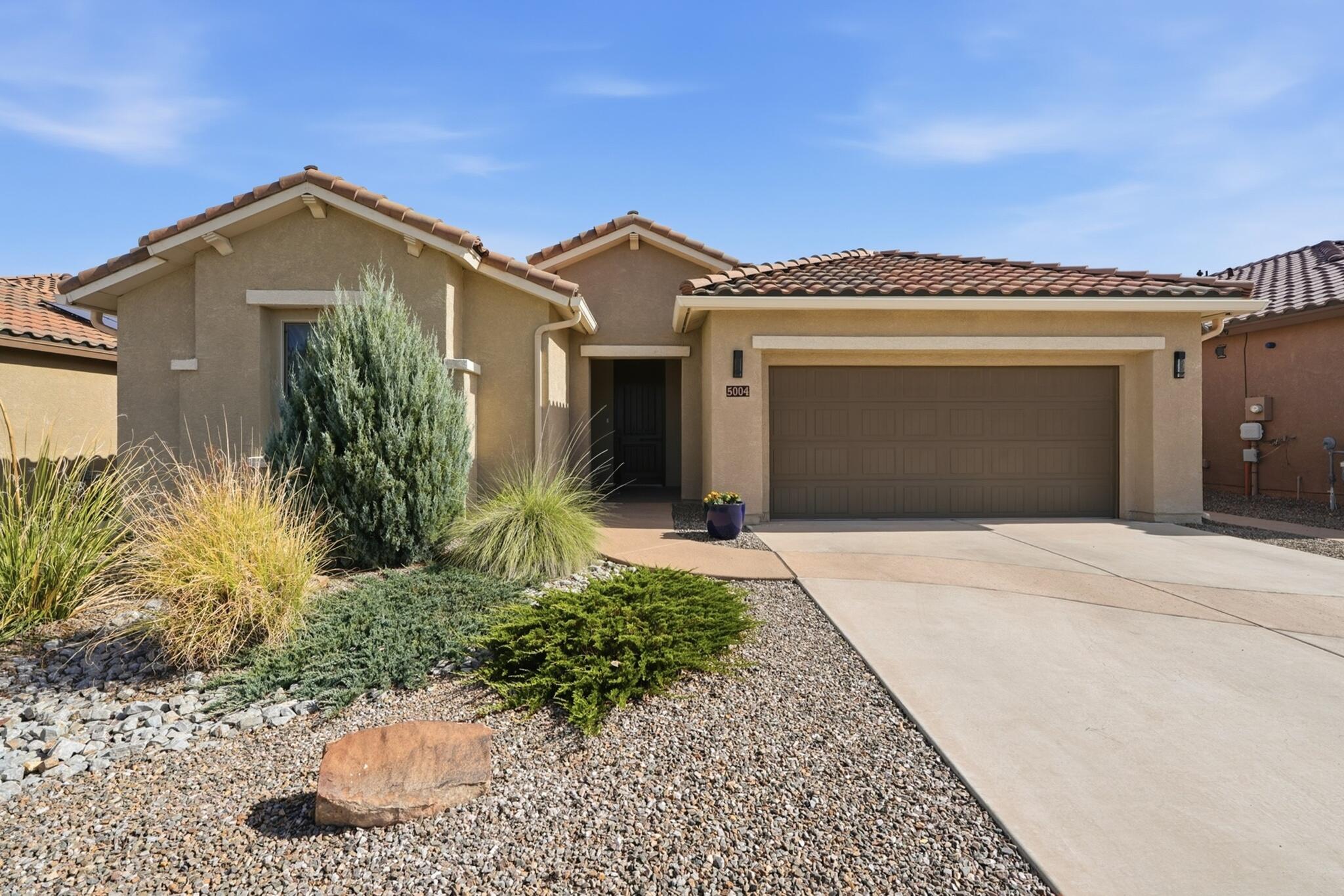 5004 Calle Espana NW