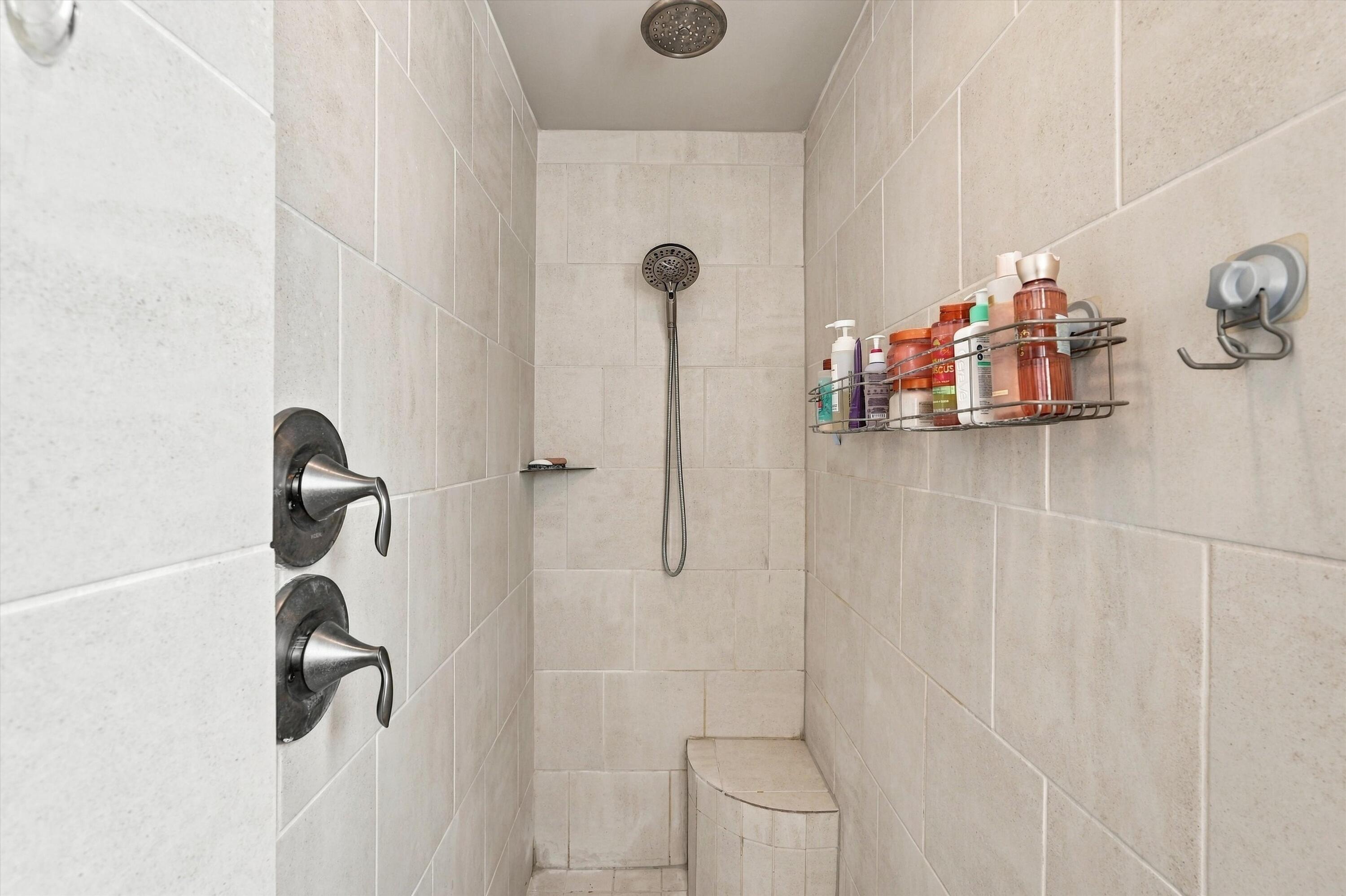 Photo 11 — 4570 Golden Eagle Loop NE