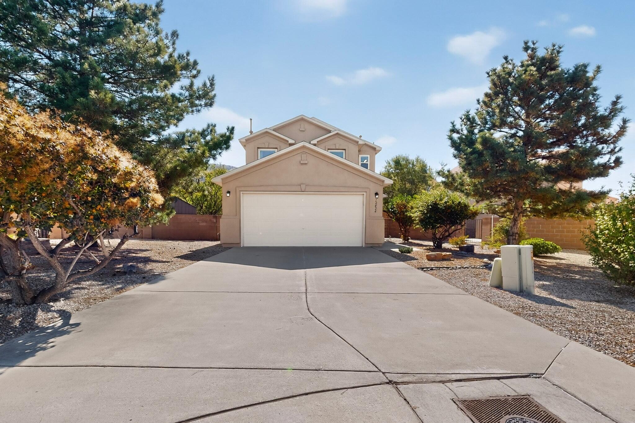 12424 Smokey Mountain Way NE, Albuquerque, NM 87111