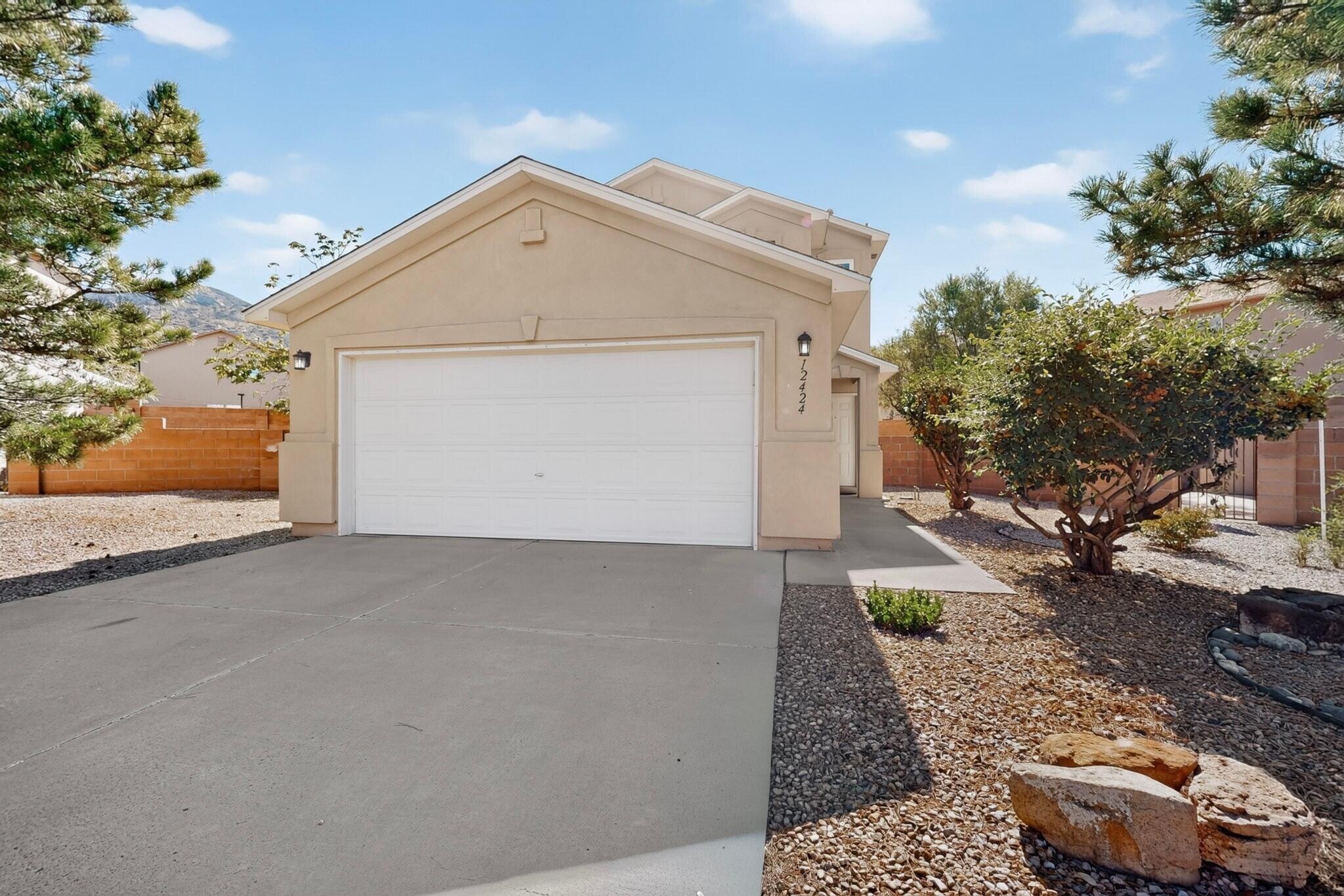 Photo 4 — 12424 Smokey Mountain Way NE