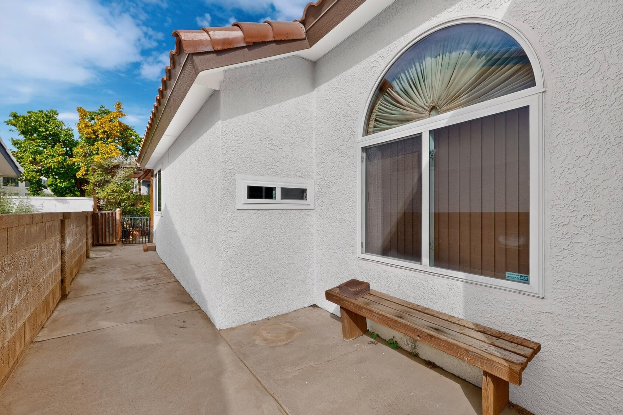 Photo 4 — 8109 William Moyers Avenue NE