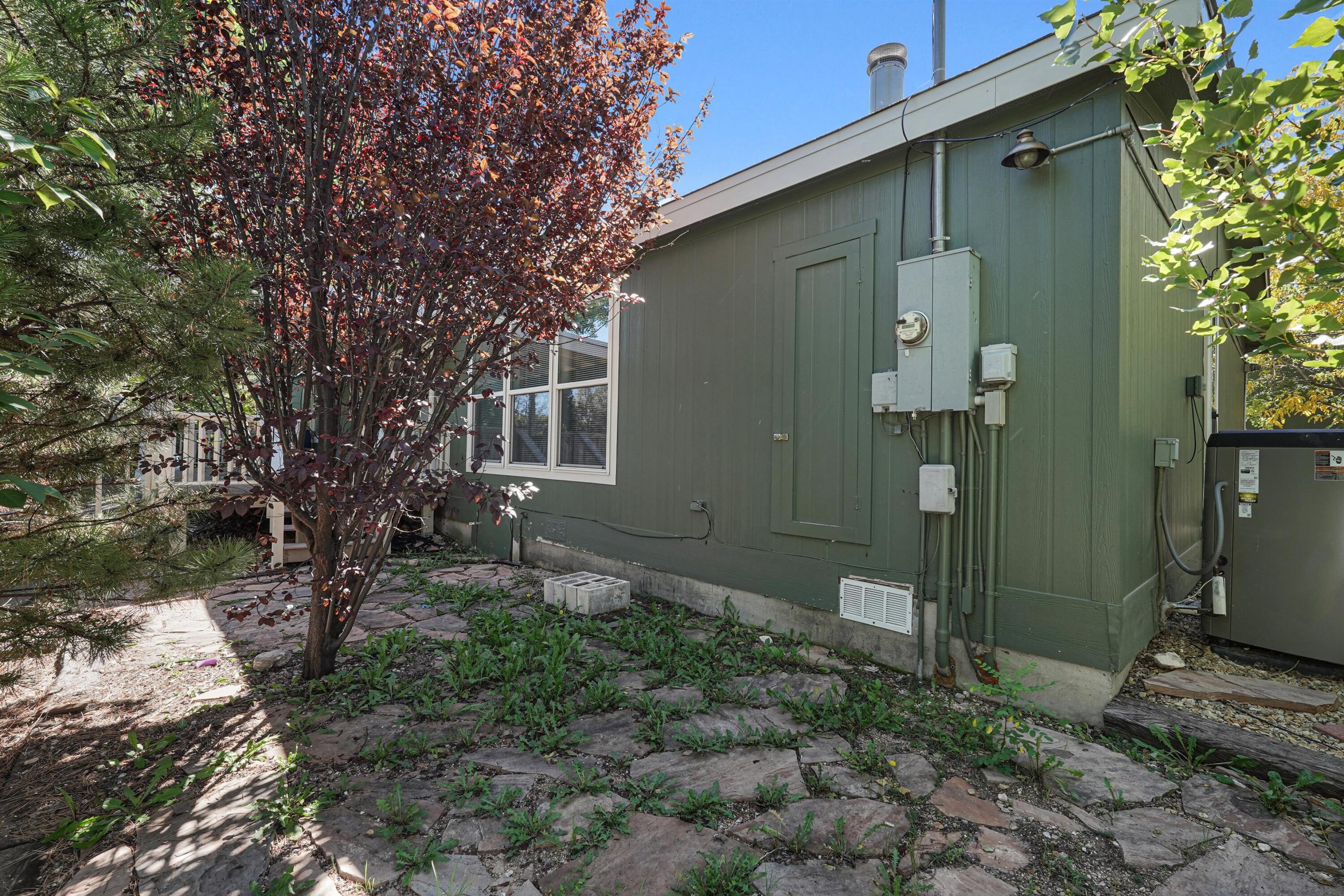 Photo 17 — 67 Pinon Heights Road