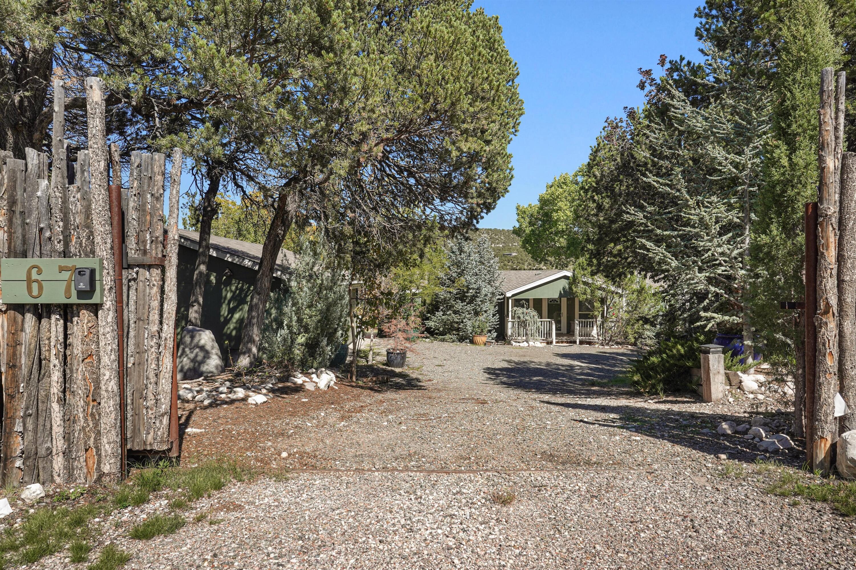 Photo 9 — 67 Pinon Heights Road