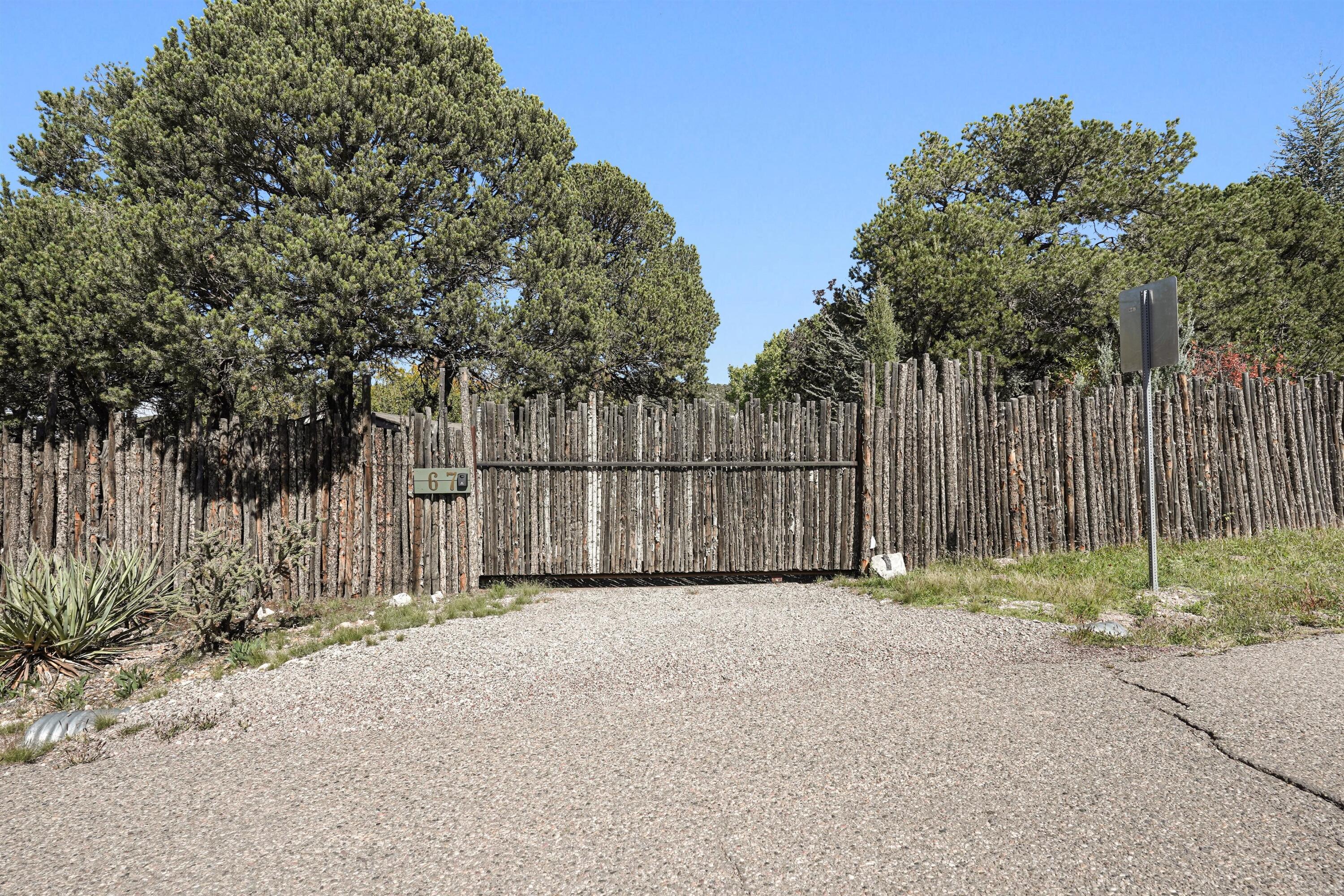 Photo 7 — 67 Pinon Heights Road