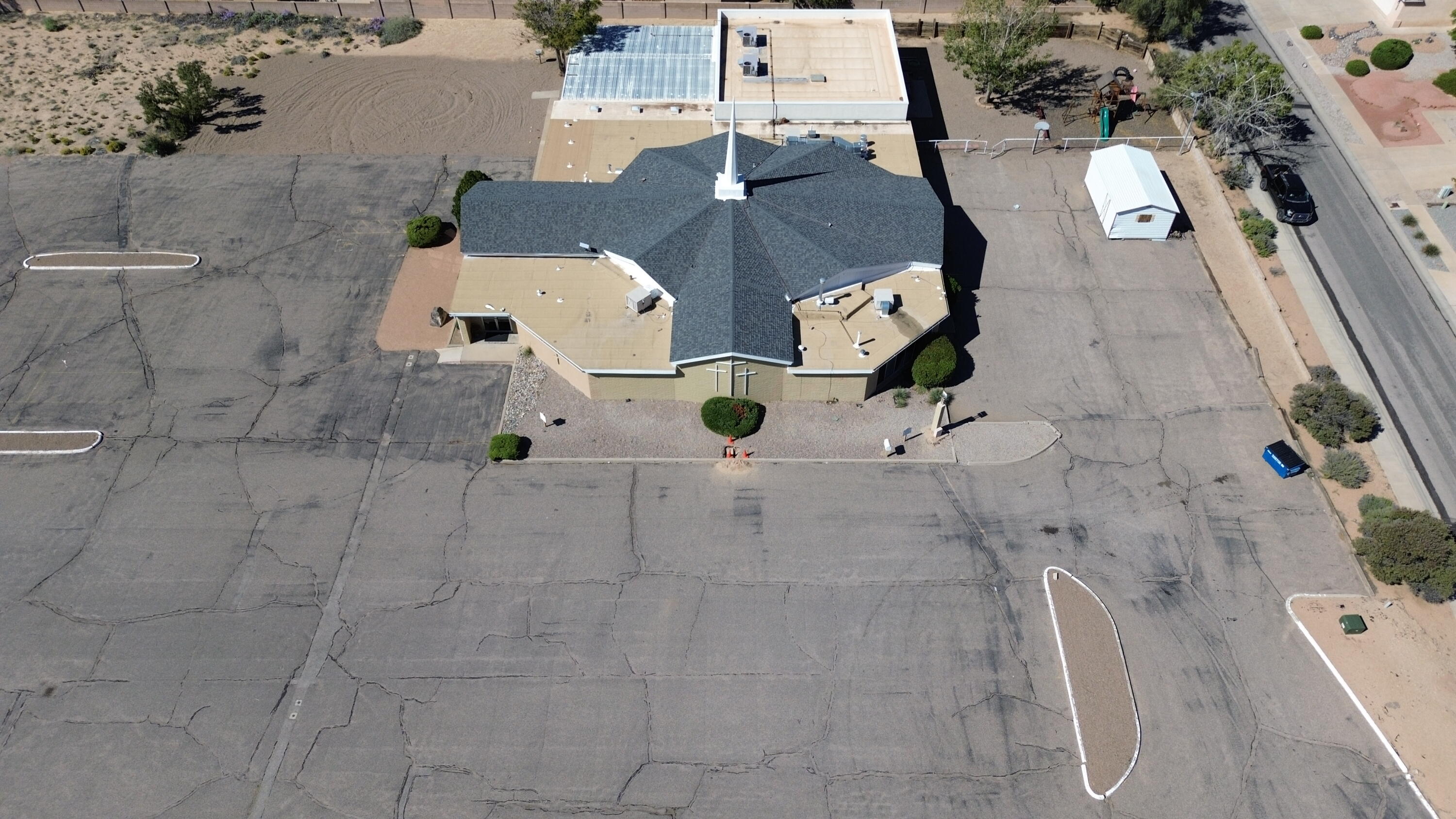 Photo 8 — 8701 Golf Course Road NW