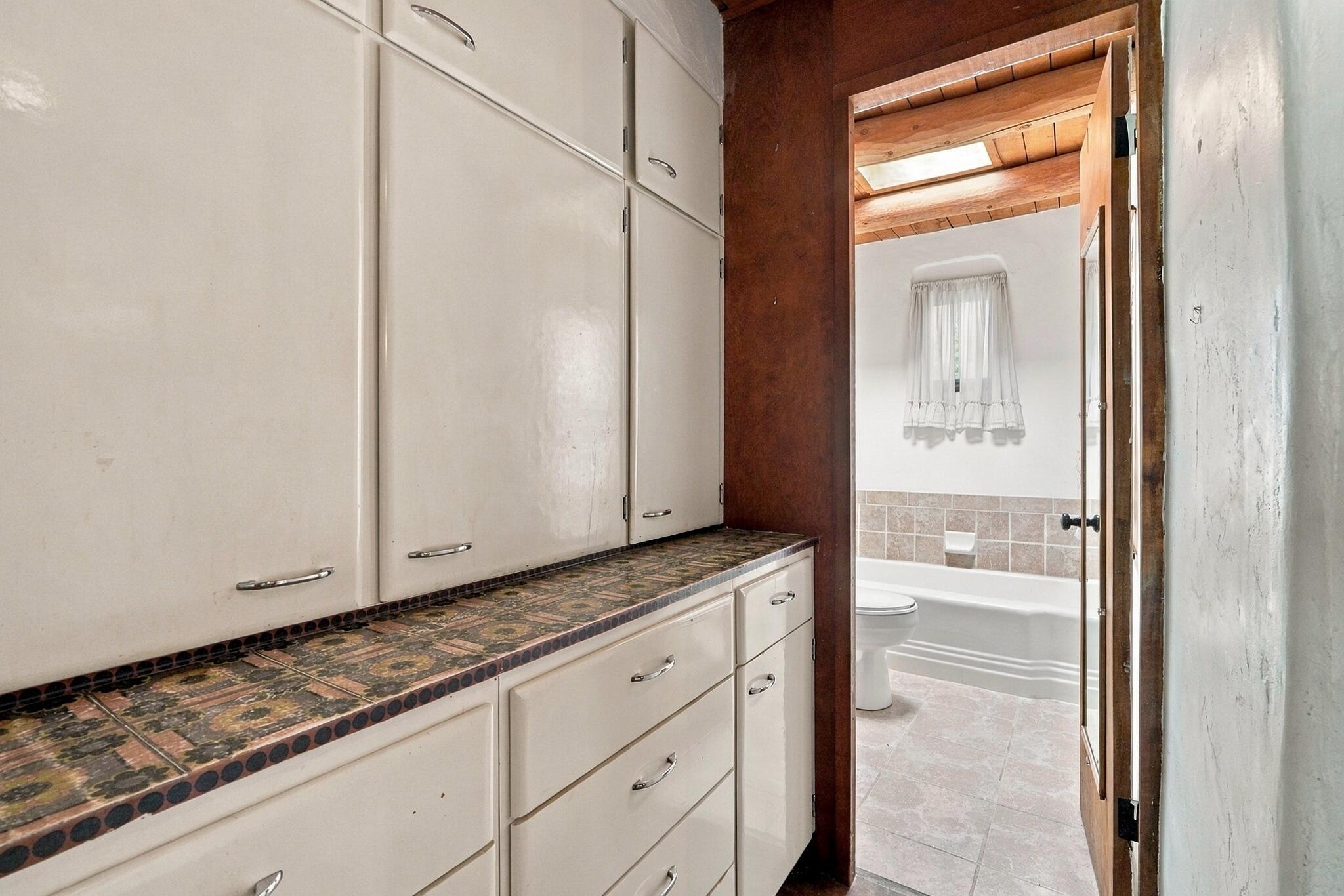 Photo 3 — 2821 Rio Vista Court SW