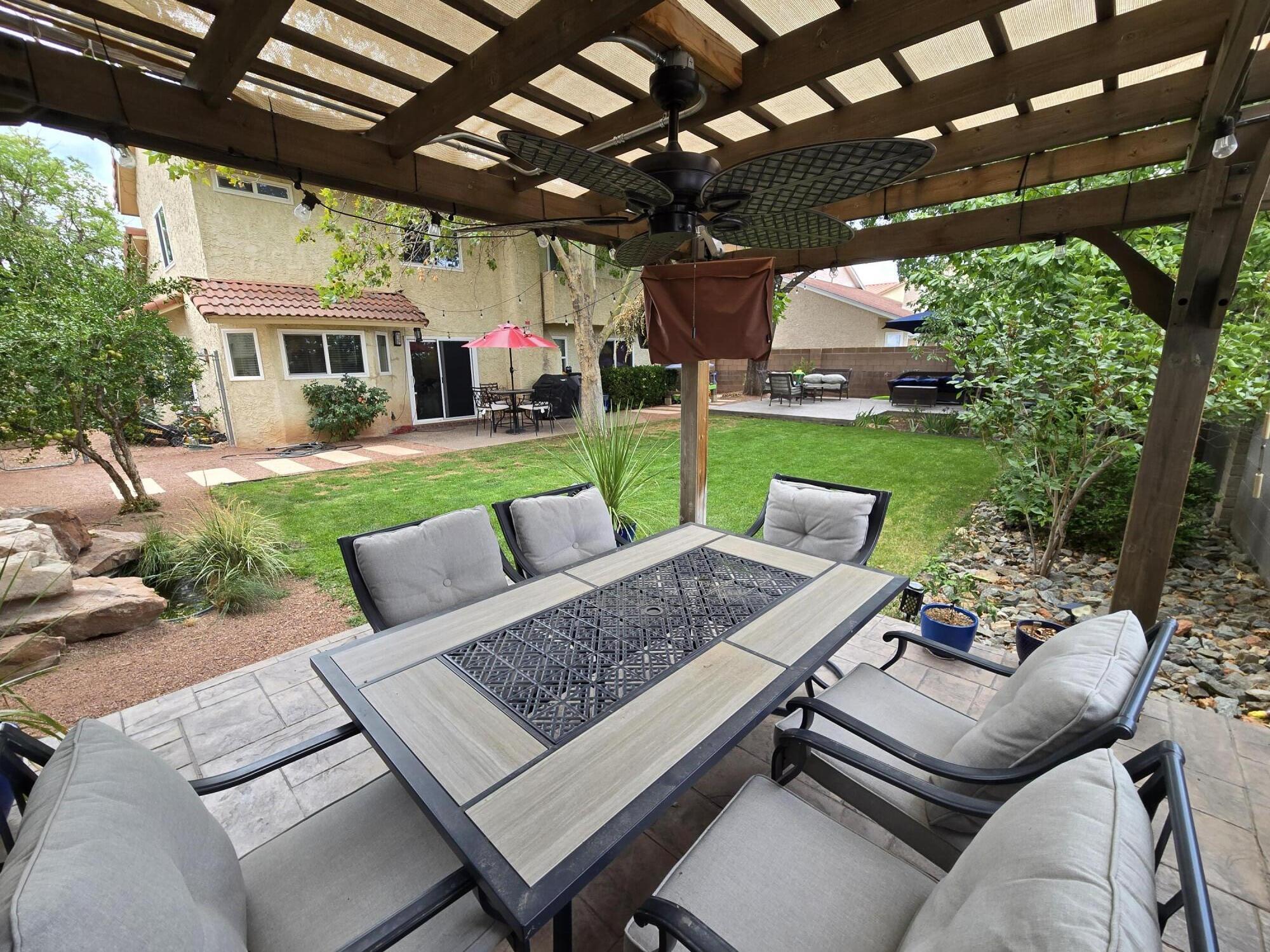 Photo 2 — 7615 Calhoun Drive NE