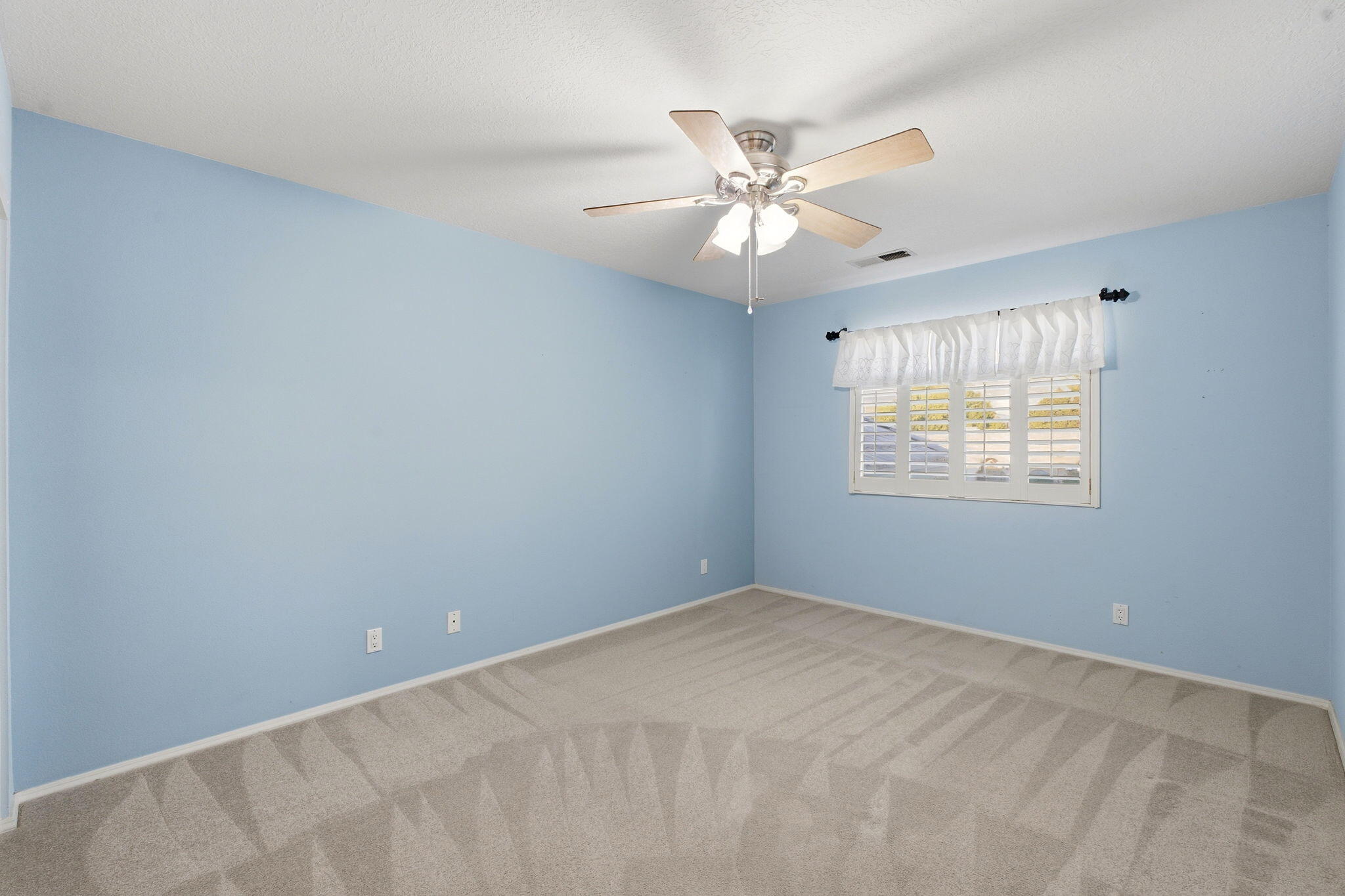 Photo 11 — 8321 Wilson Hurley Court NE