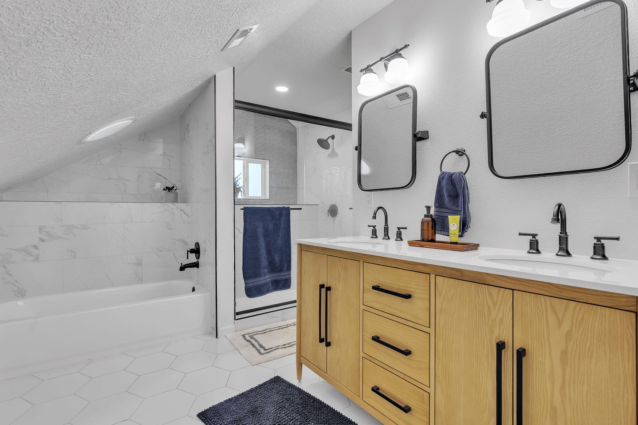Photo 19 — 800 13th Street NW