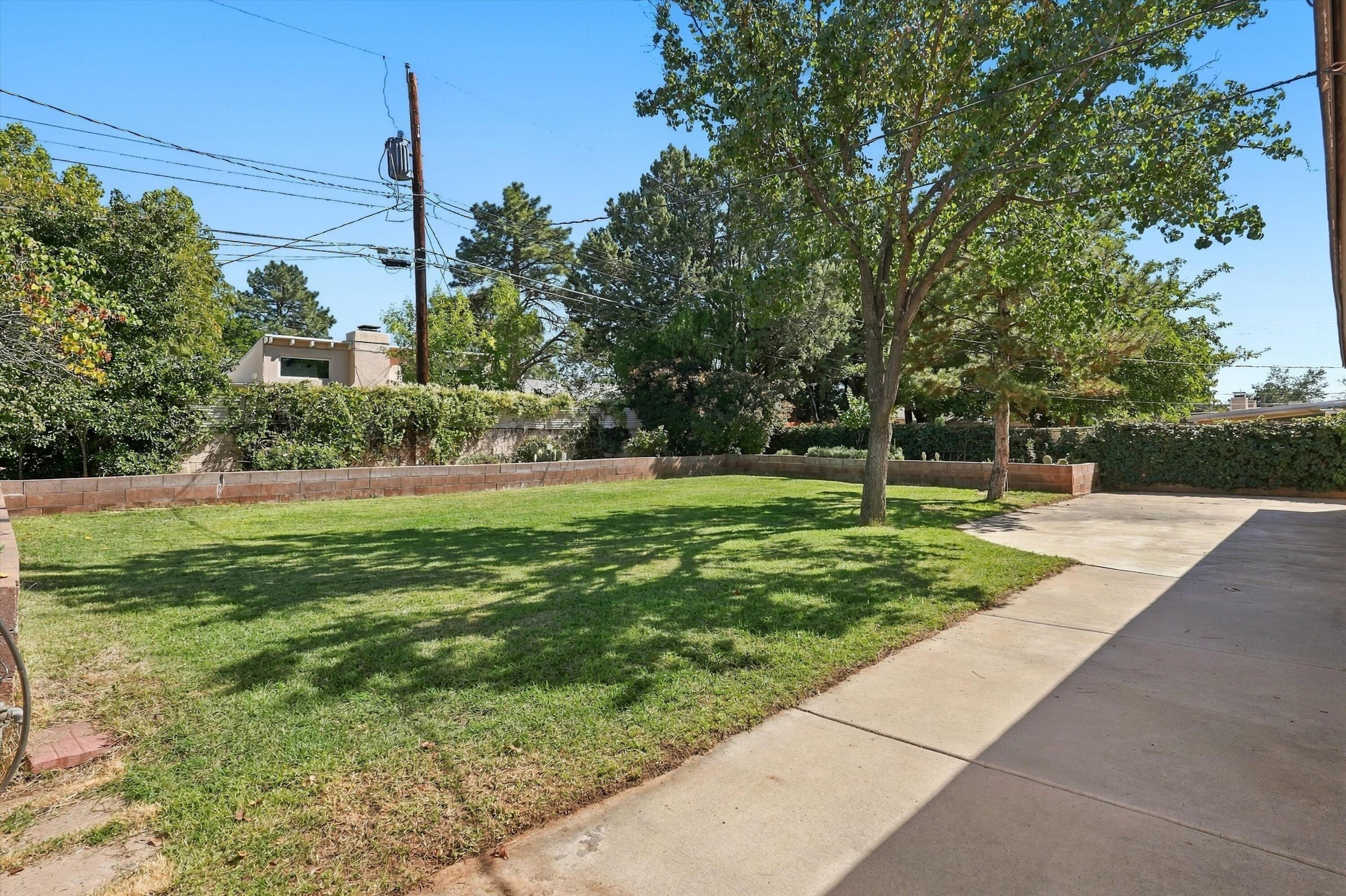 Photo 8 — 2102 Hendola Drive NE