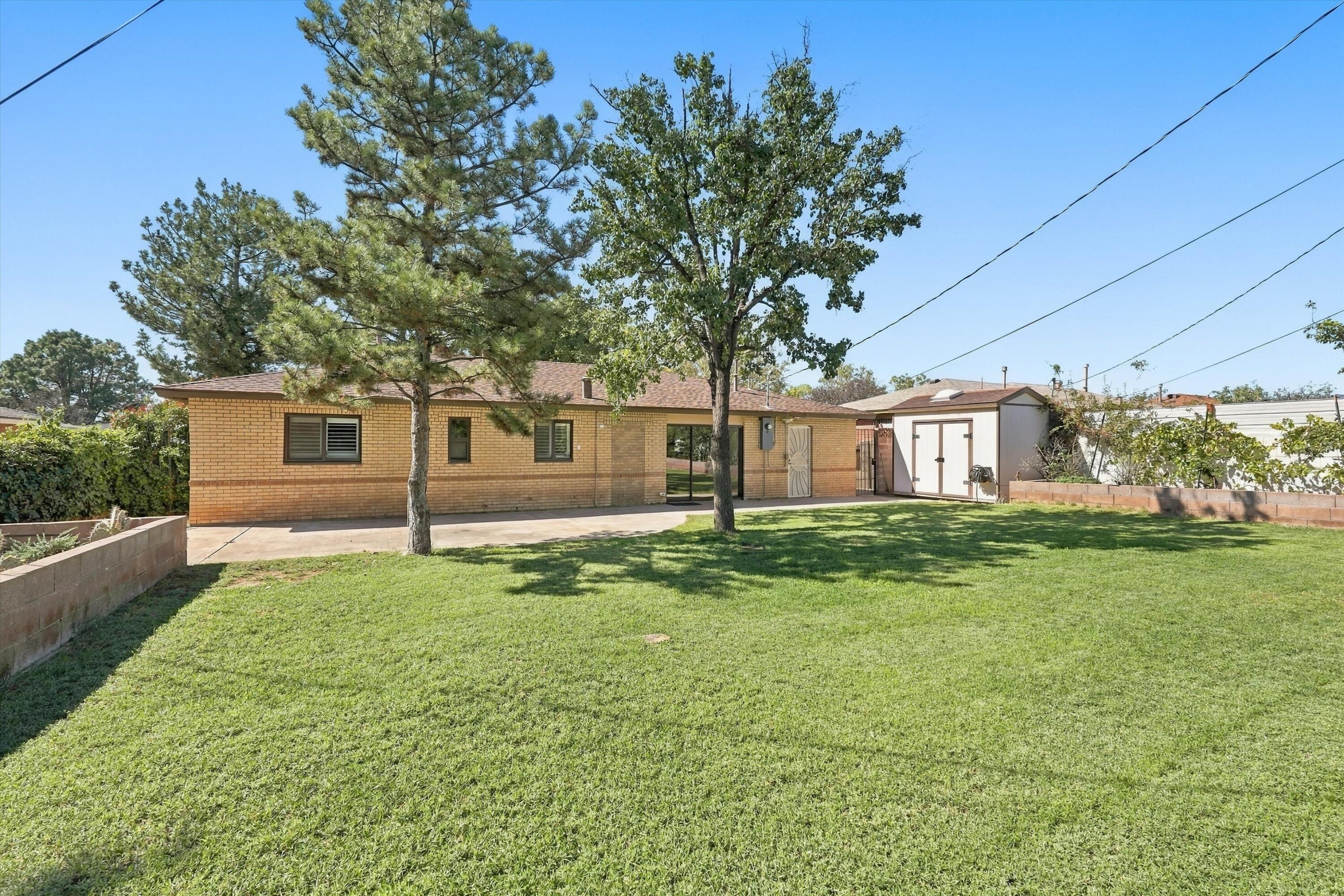 Photo 6 — 2102 Hendola Drive NE