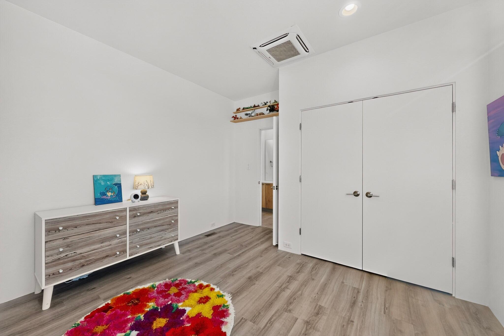 Photo 20 — 1025 Forrester Street NW