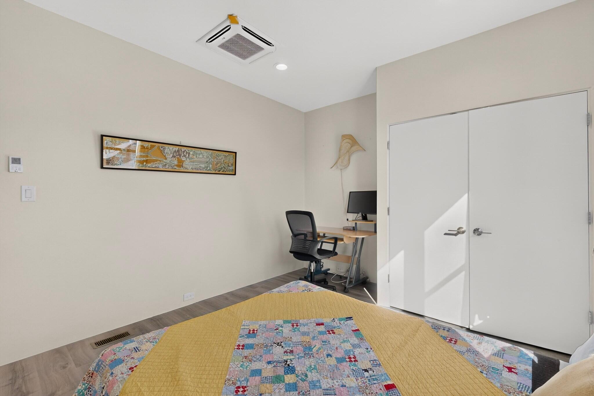 Photo 14 — 1025 Forrester Street NW