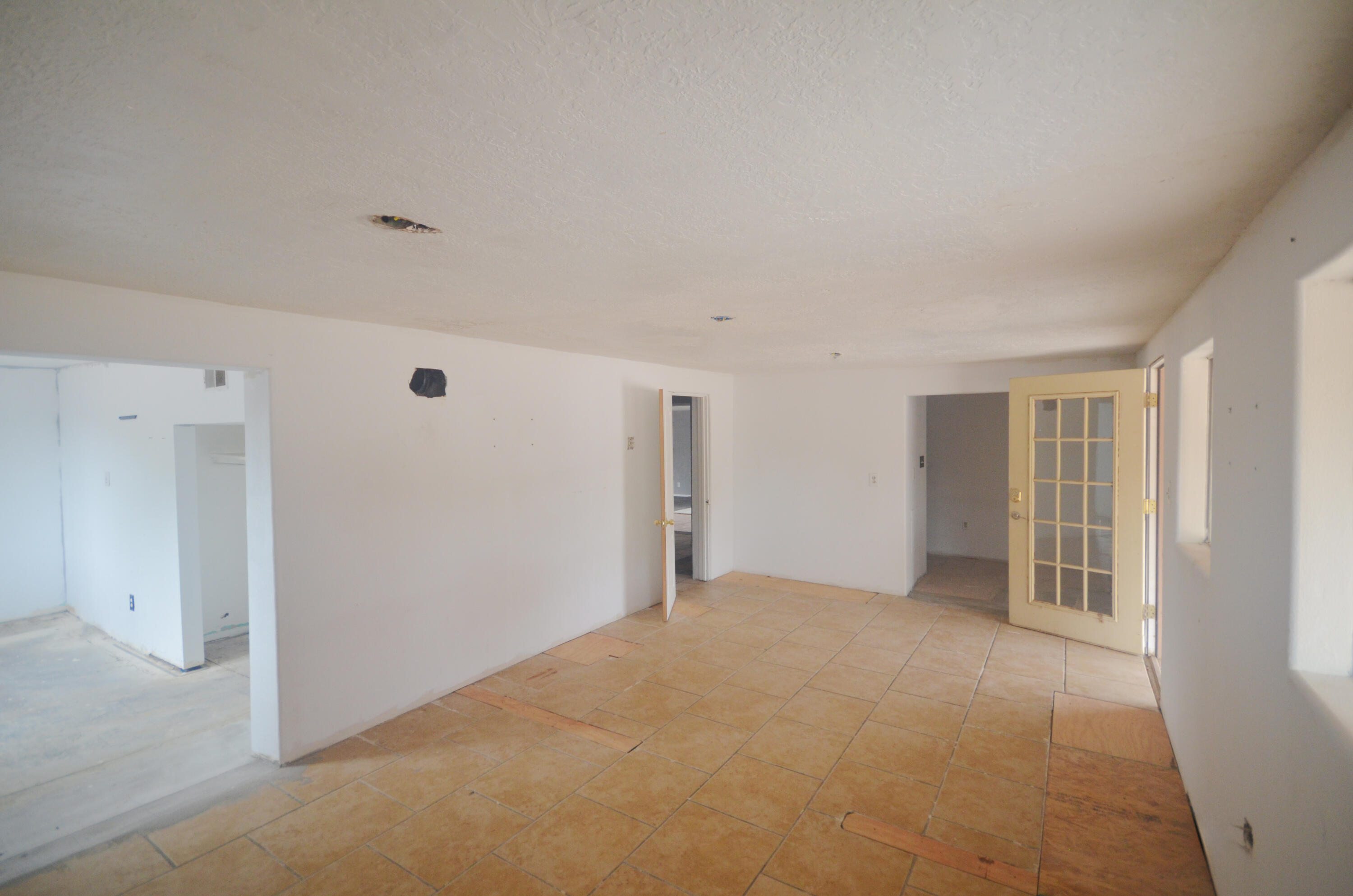 Photo 15 — 1401 Santa Rosa Road SW