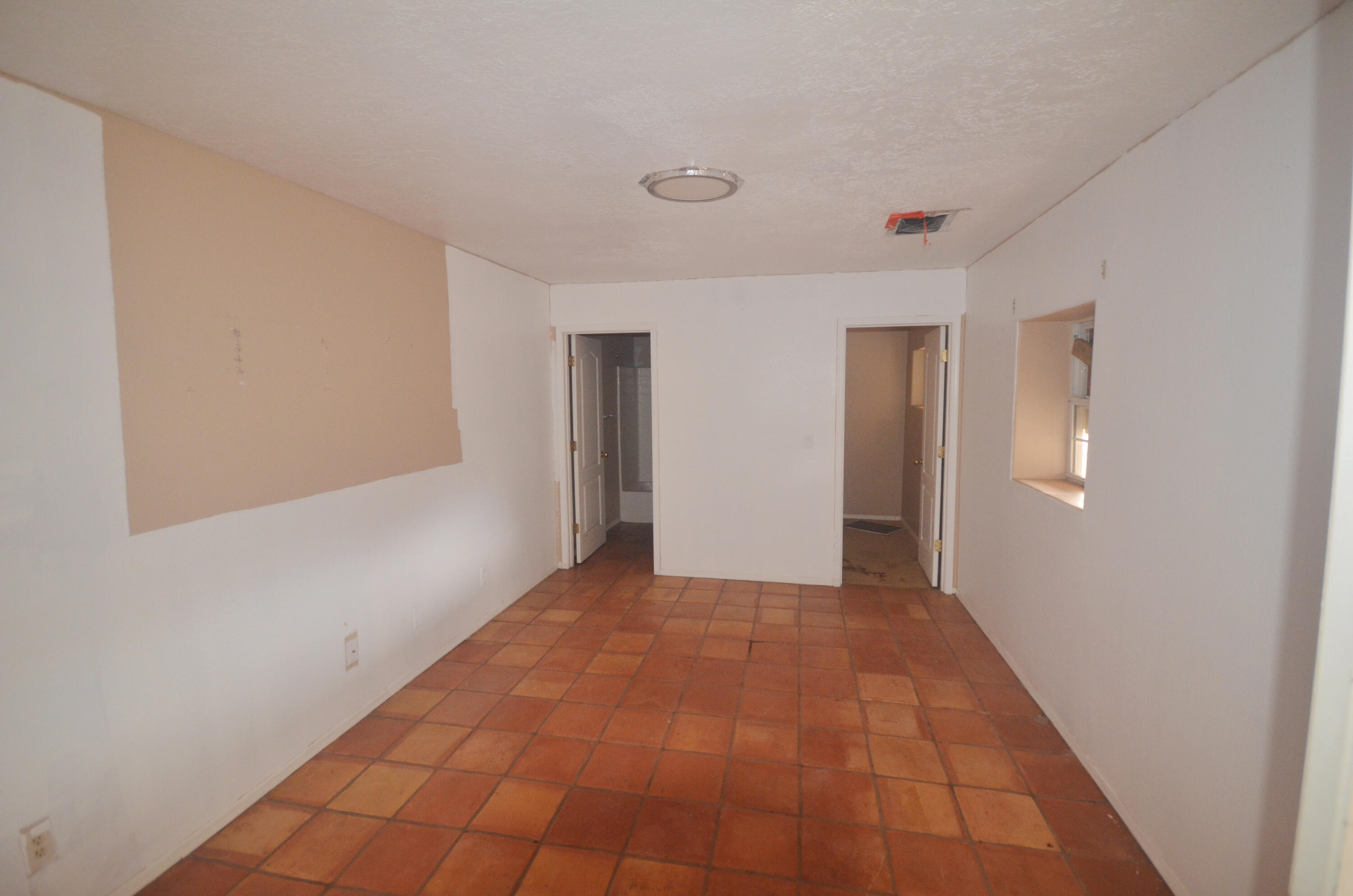 Photo 4 — 1401 Santa Rosa Road SW