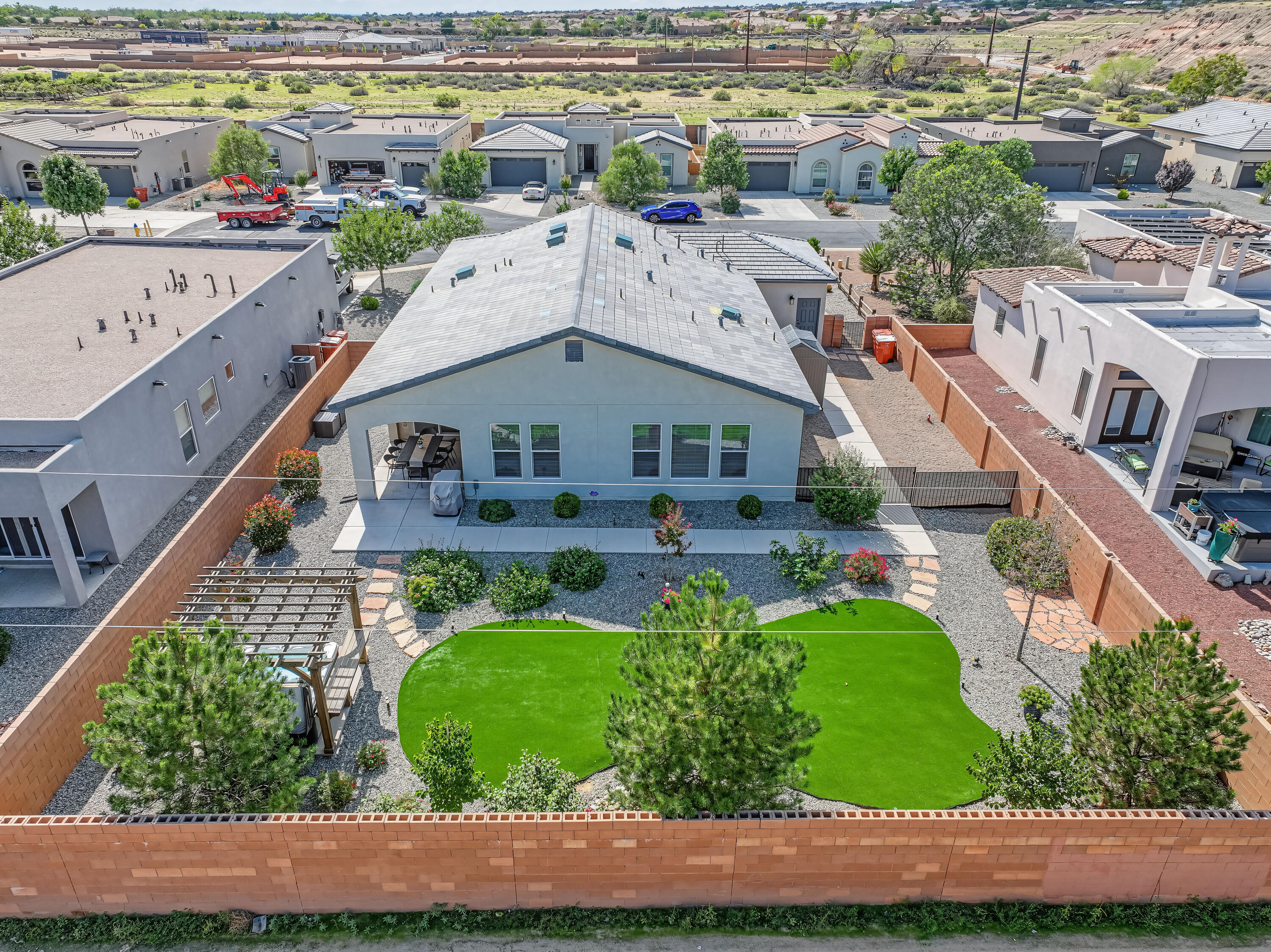 Photo 4 — 1062 Contabella Lane