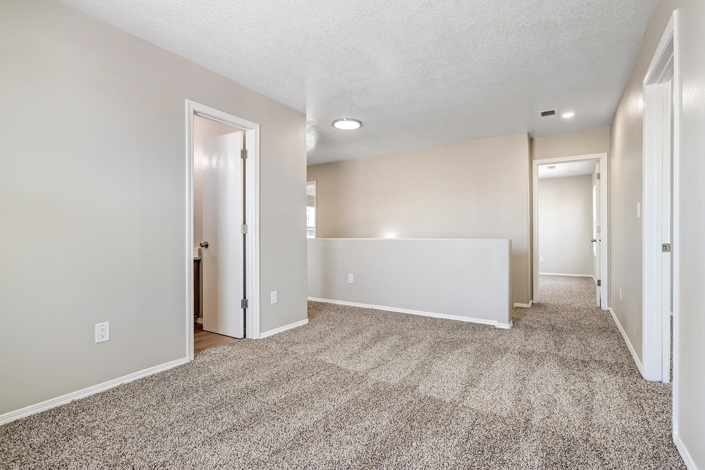 Photo 18 — 7928 Stephan Road SW