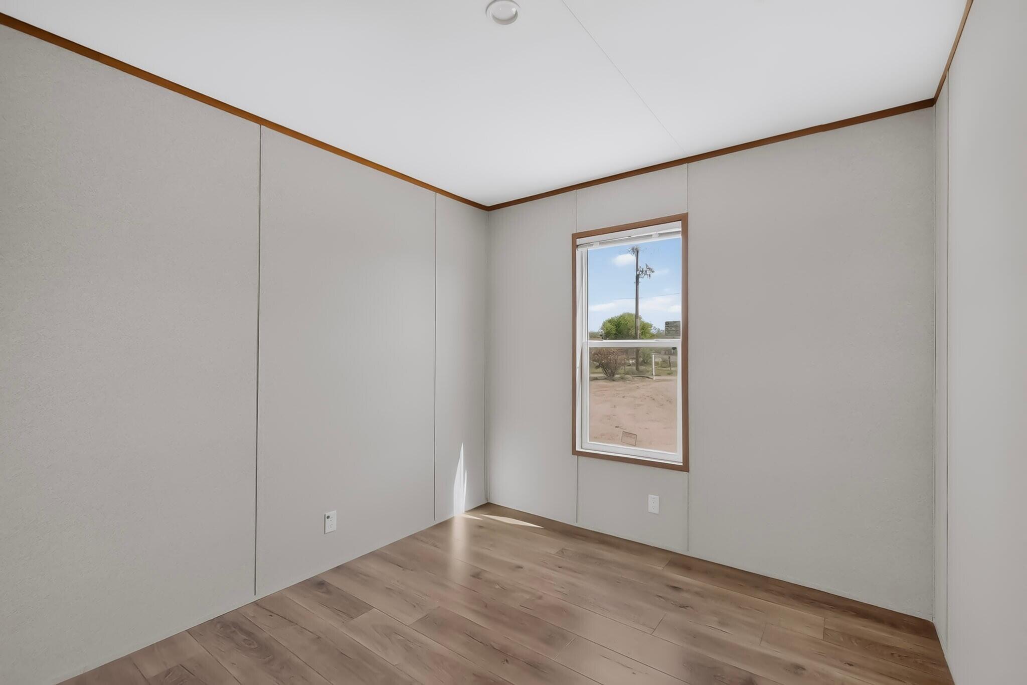 Photo 14 — 704 Juan P Sanchez Road SW