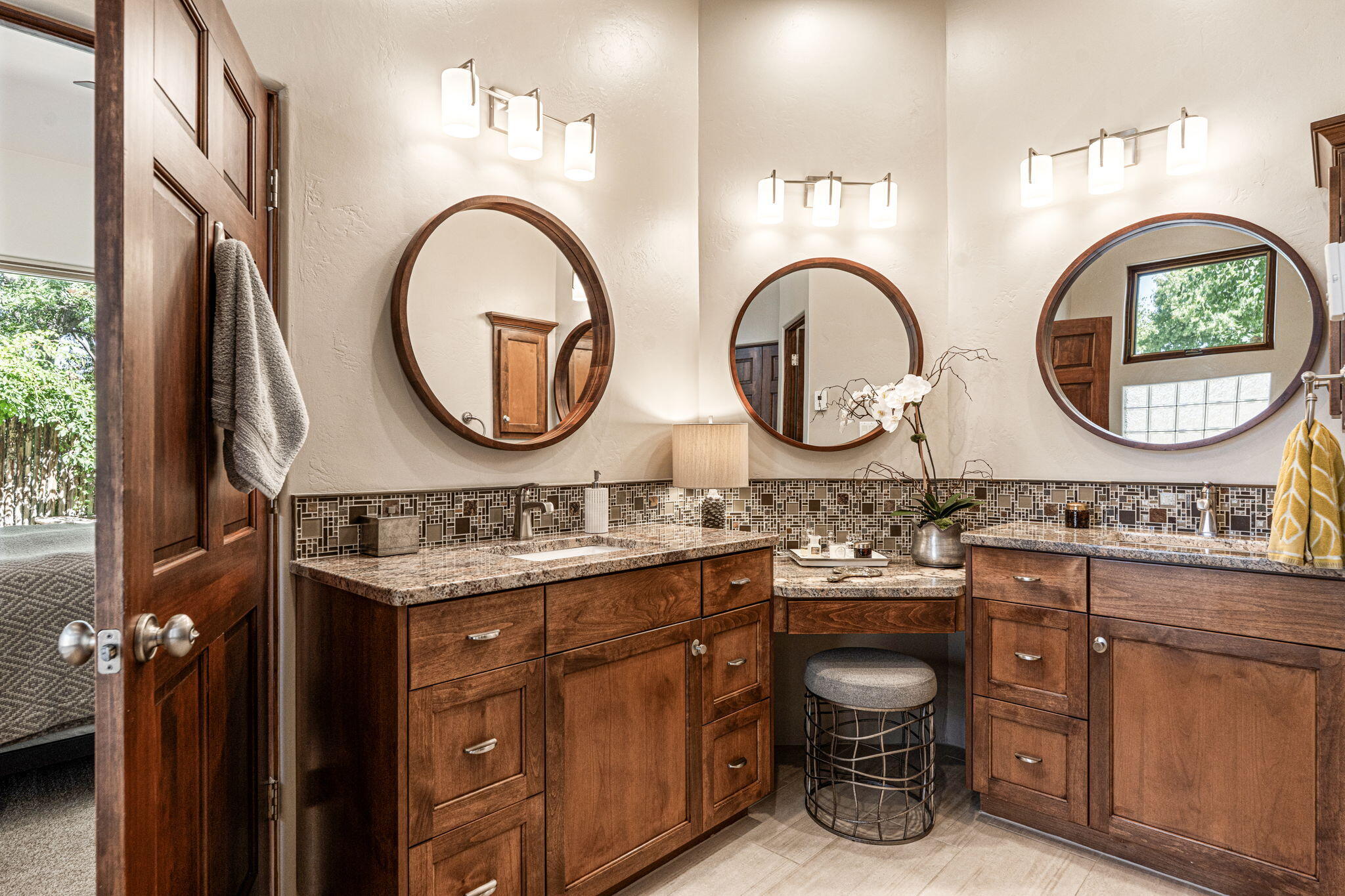 Photo 5 — 2715 Rio Encantado Court NW