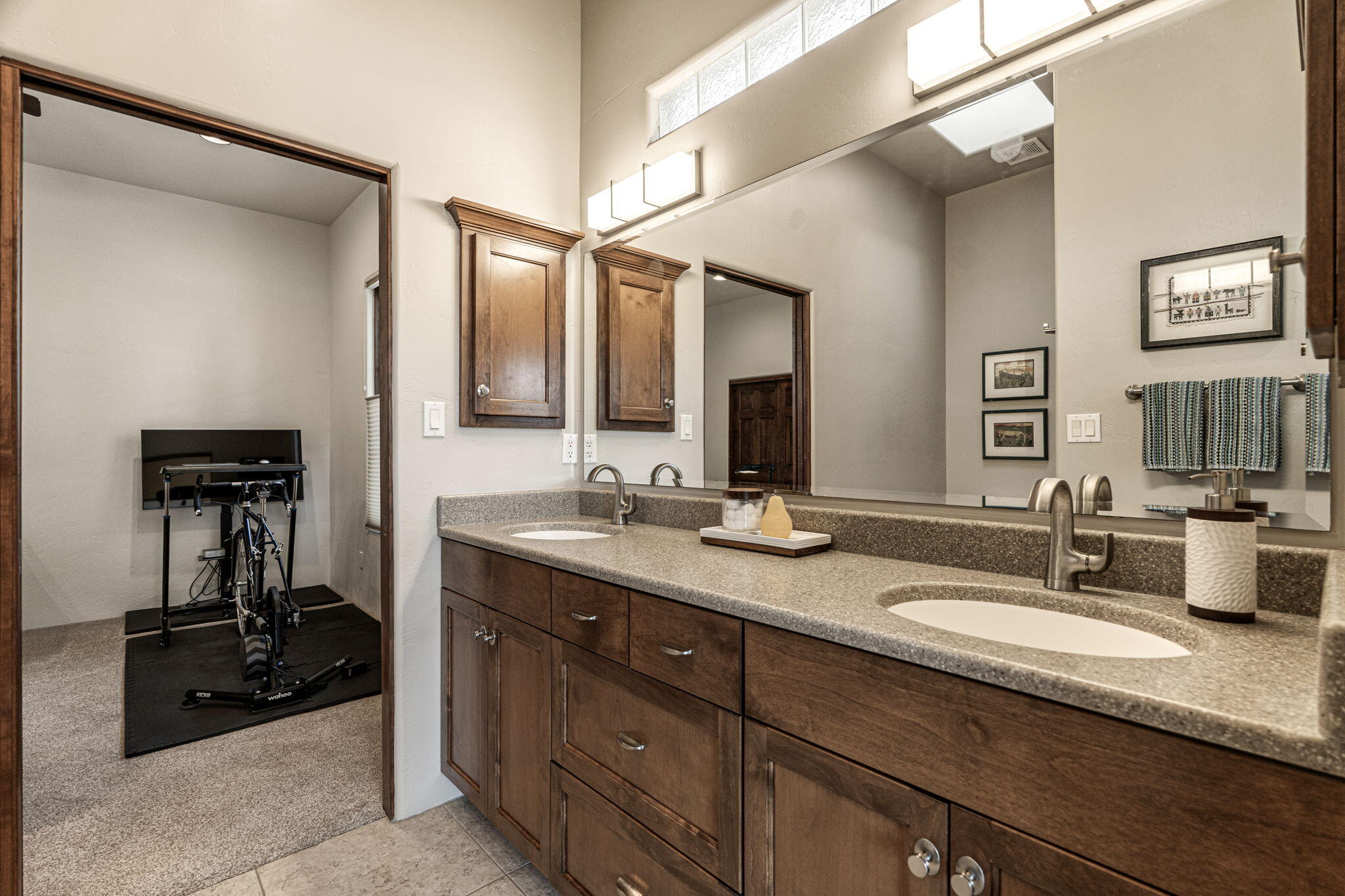 Photo 10 — 2715 Rio Encantado Court NW