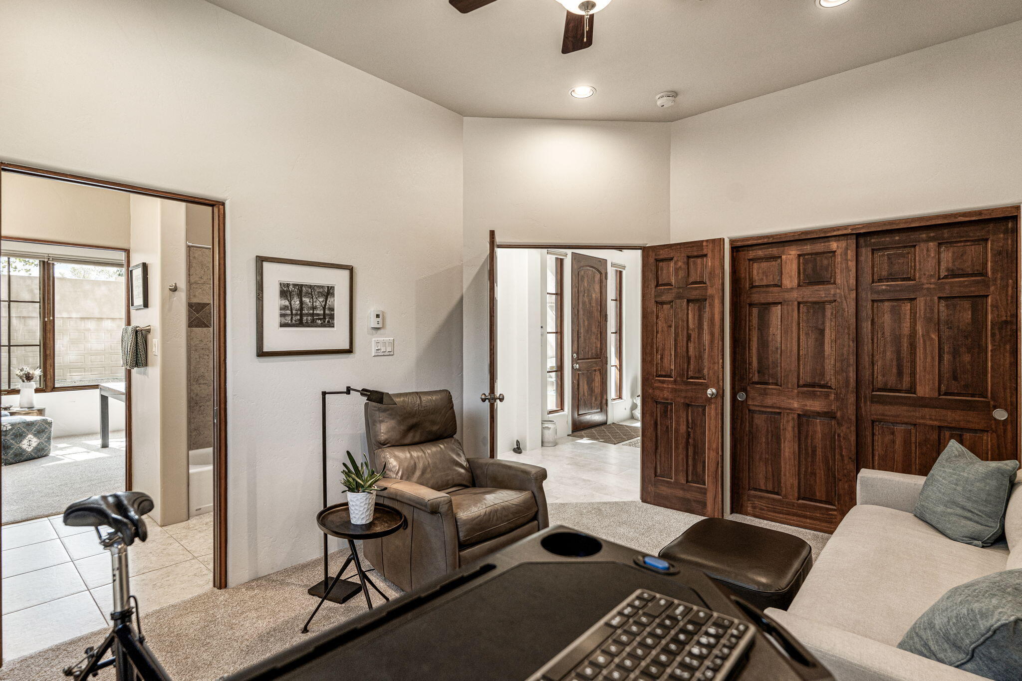 Photo 12 — 2715 Rio Encantado Court NW