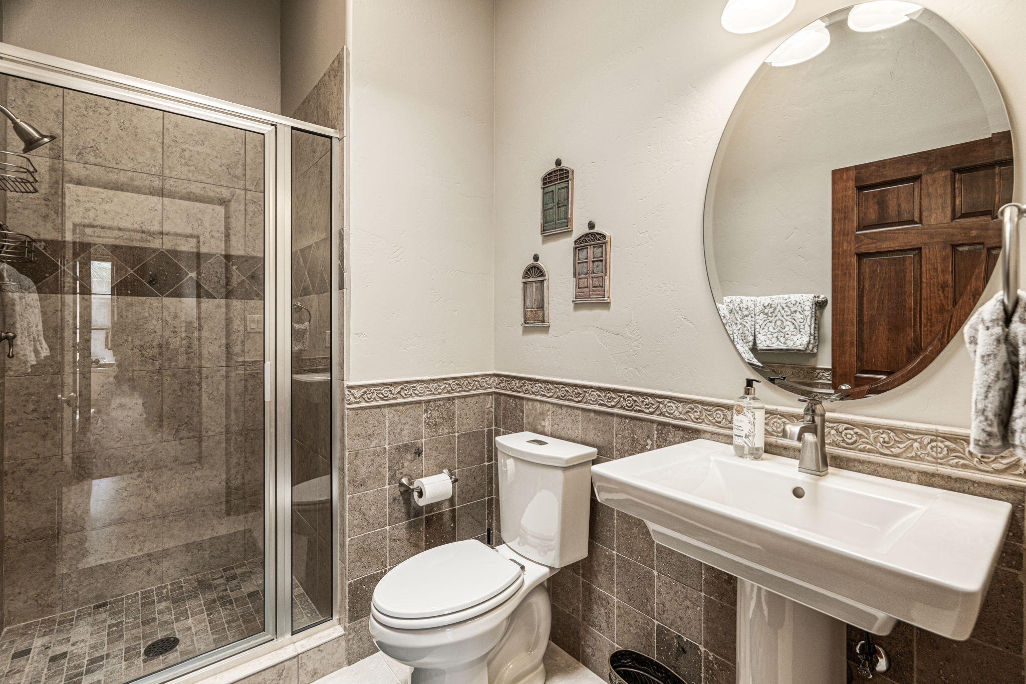 Photo 15 — 2715 Rio Encantado Court NW