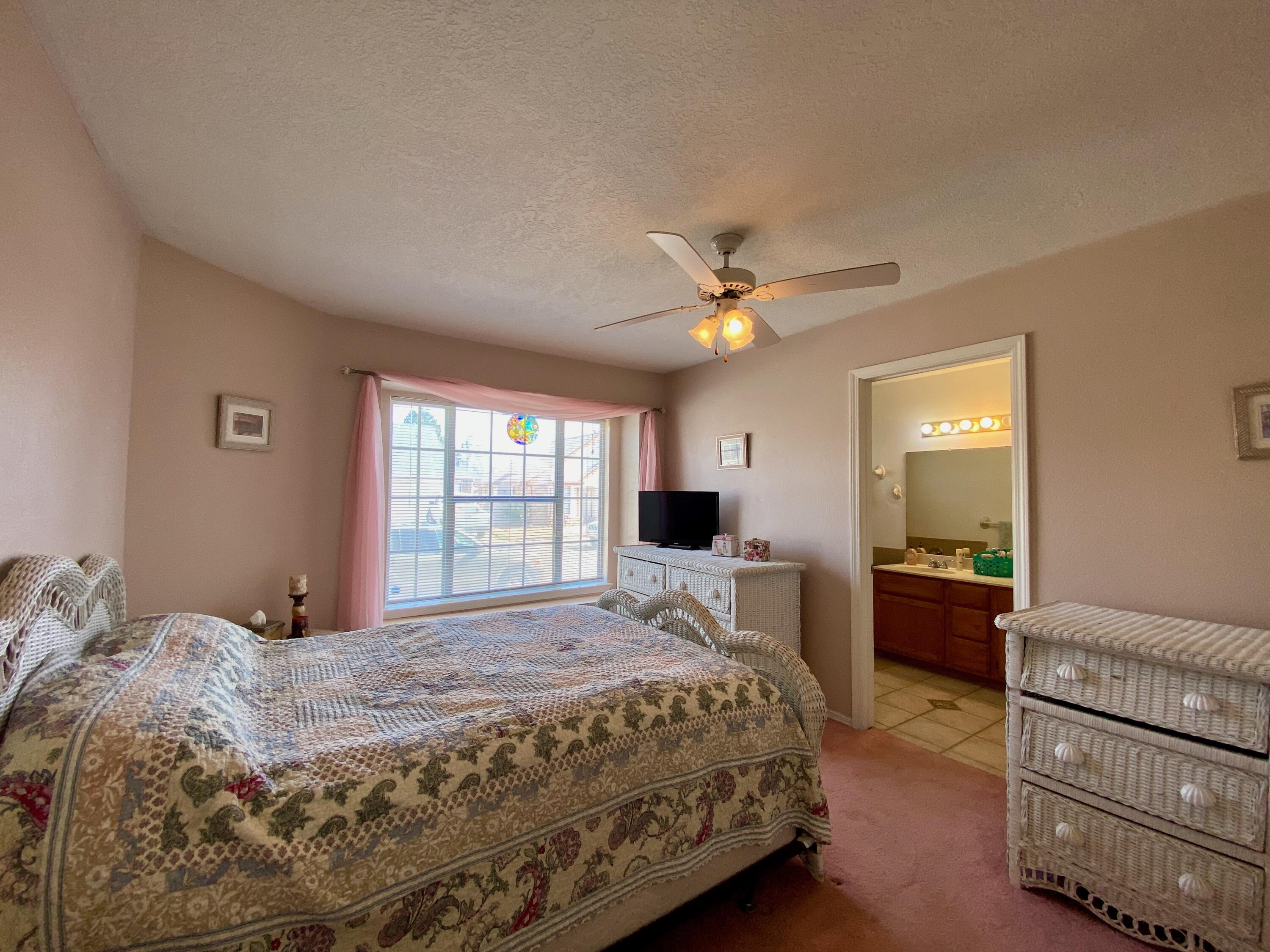 Photo 17 — 7721 Redberry Street NW
