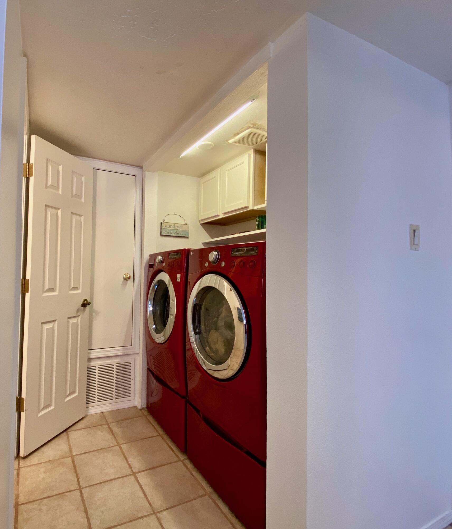 Photo 4 — 7721 Redberry Street NW