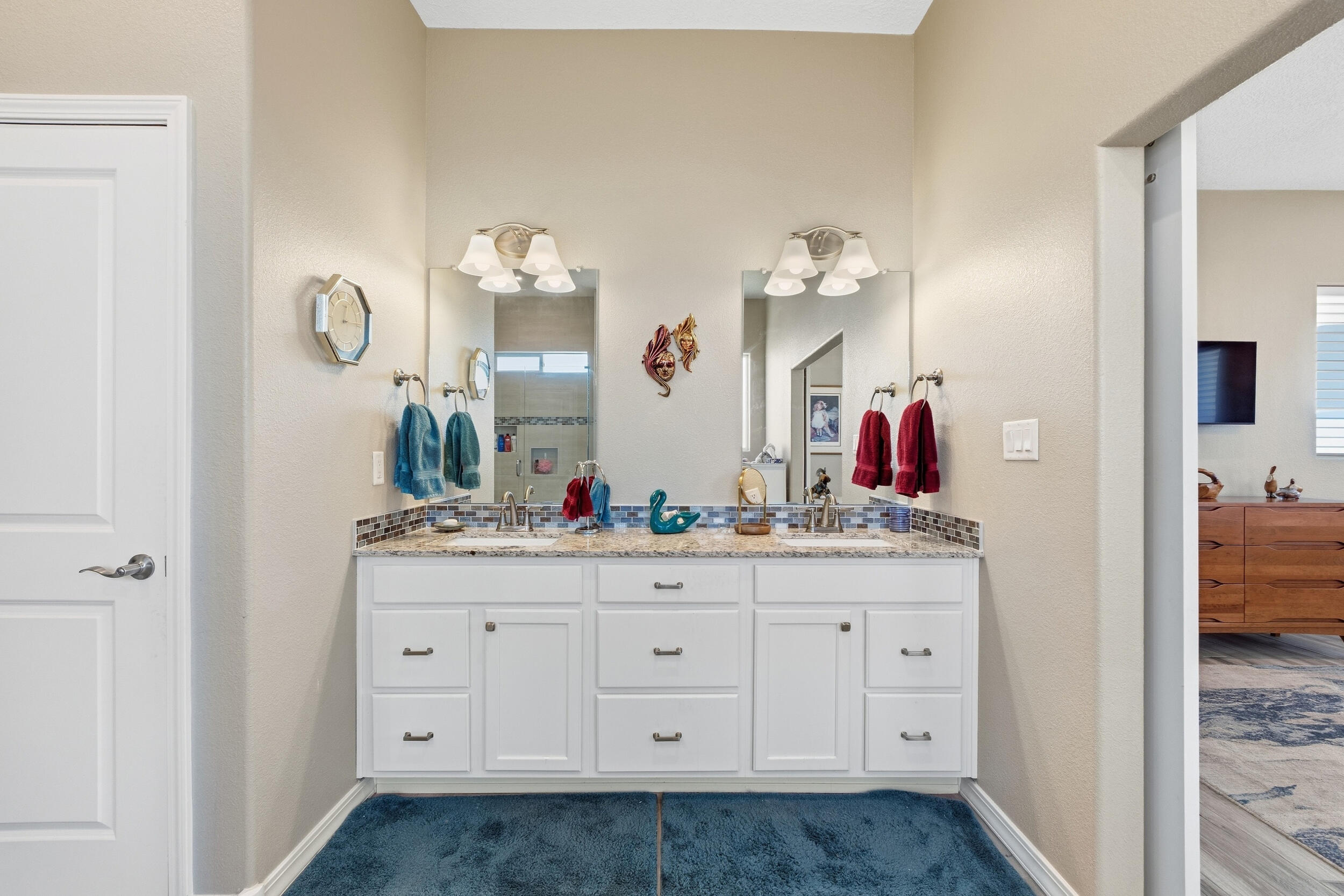 Photo 13 — 620 Rio Chama Circle SW