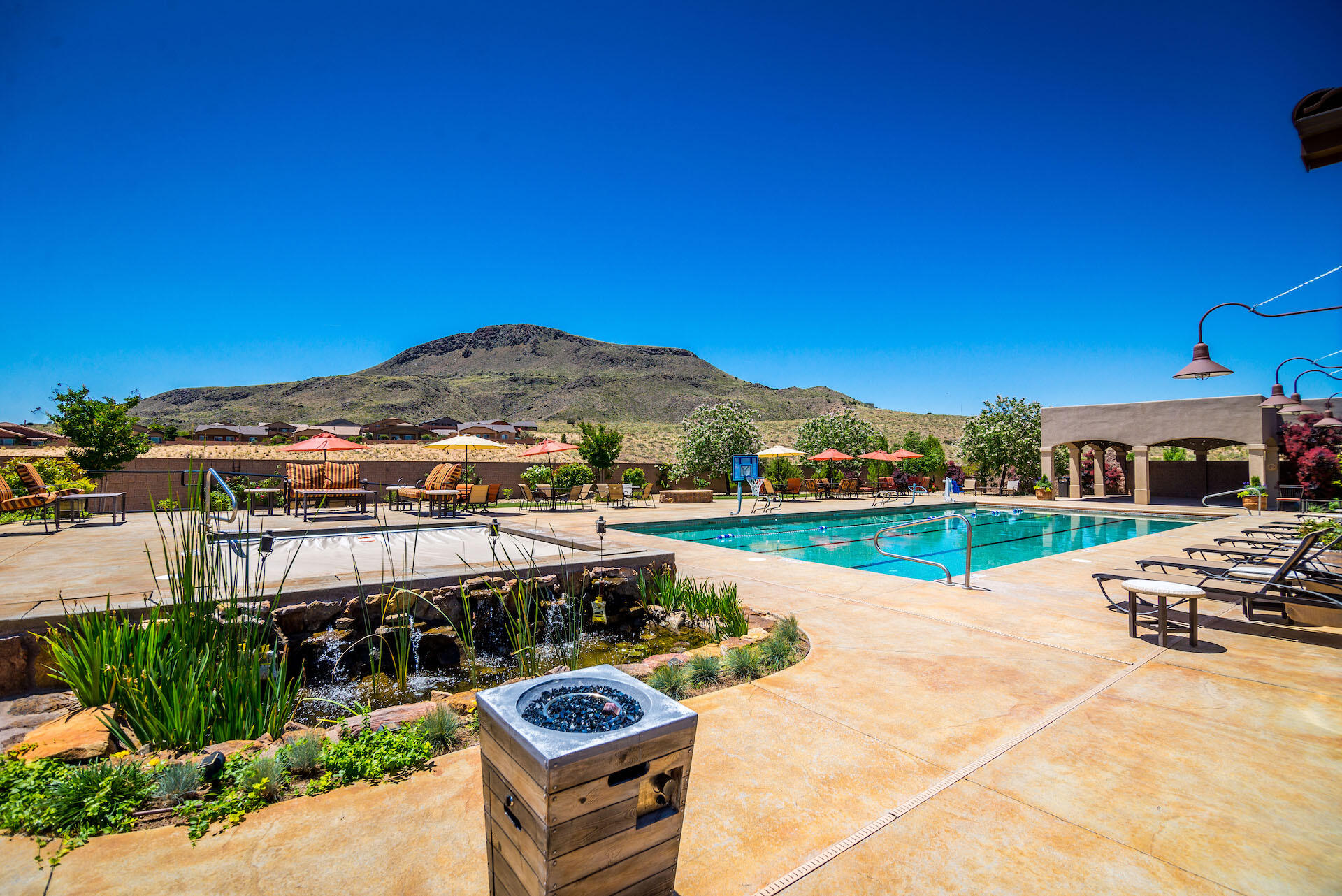 Photo 2 — 620 Rio Chama Circle SW
