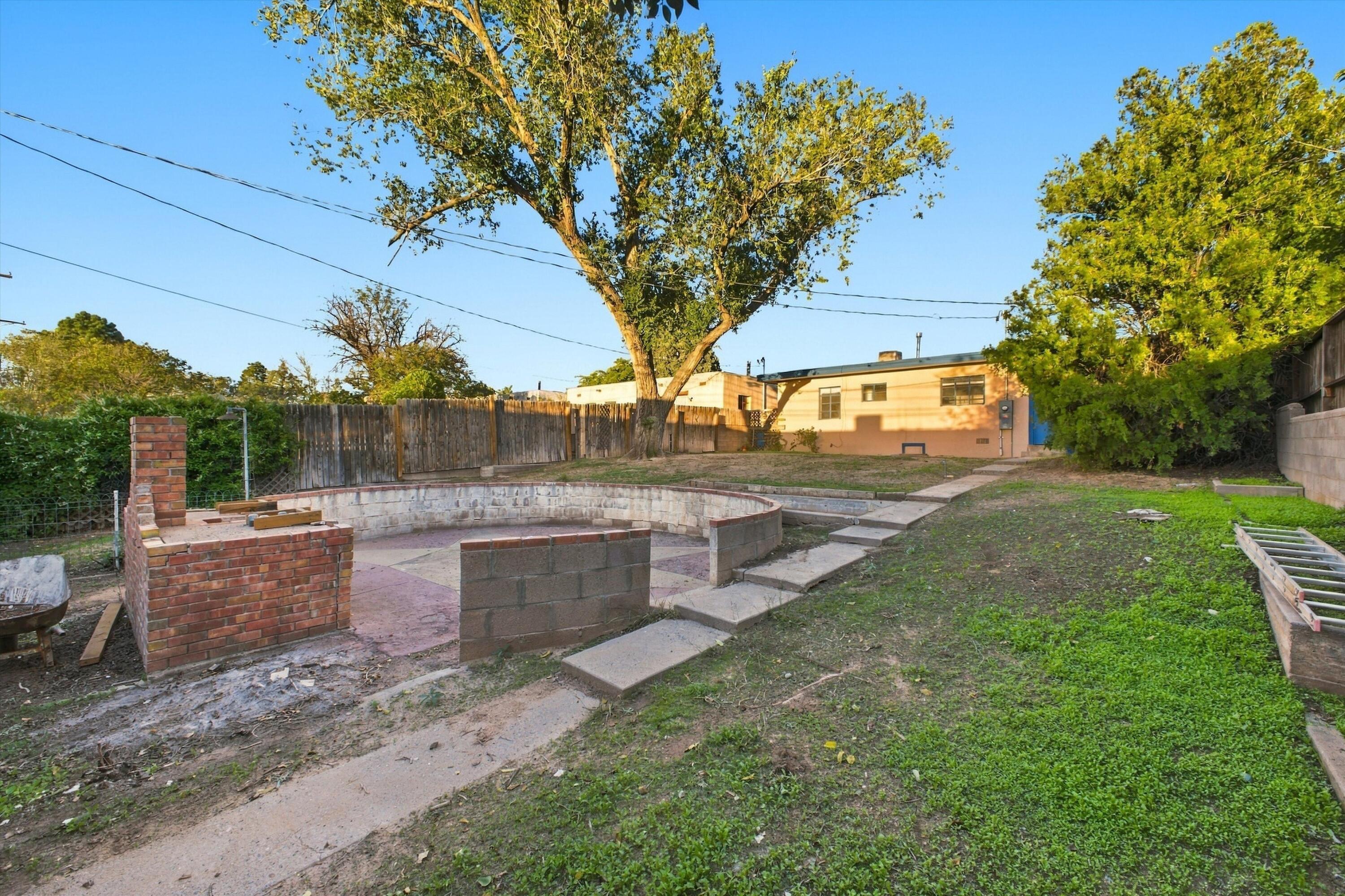 Photo 7 — 1311 Dartmouth Drive NE