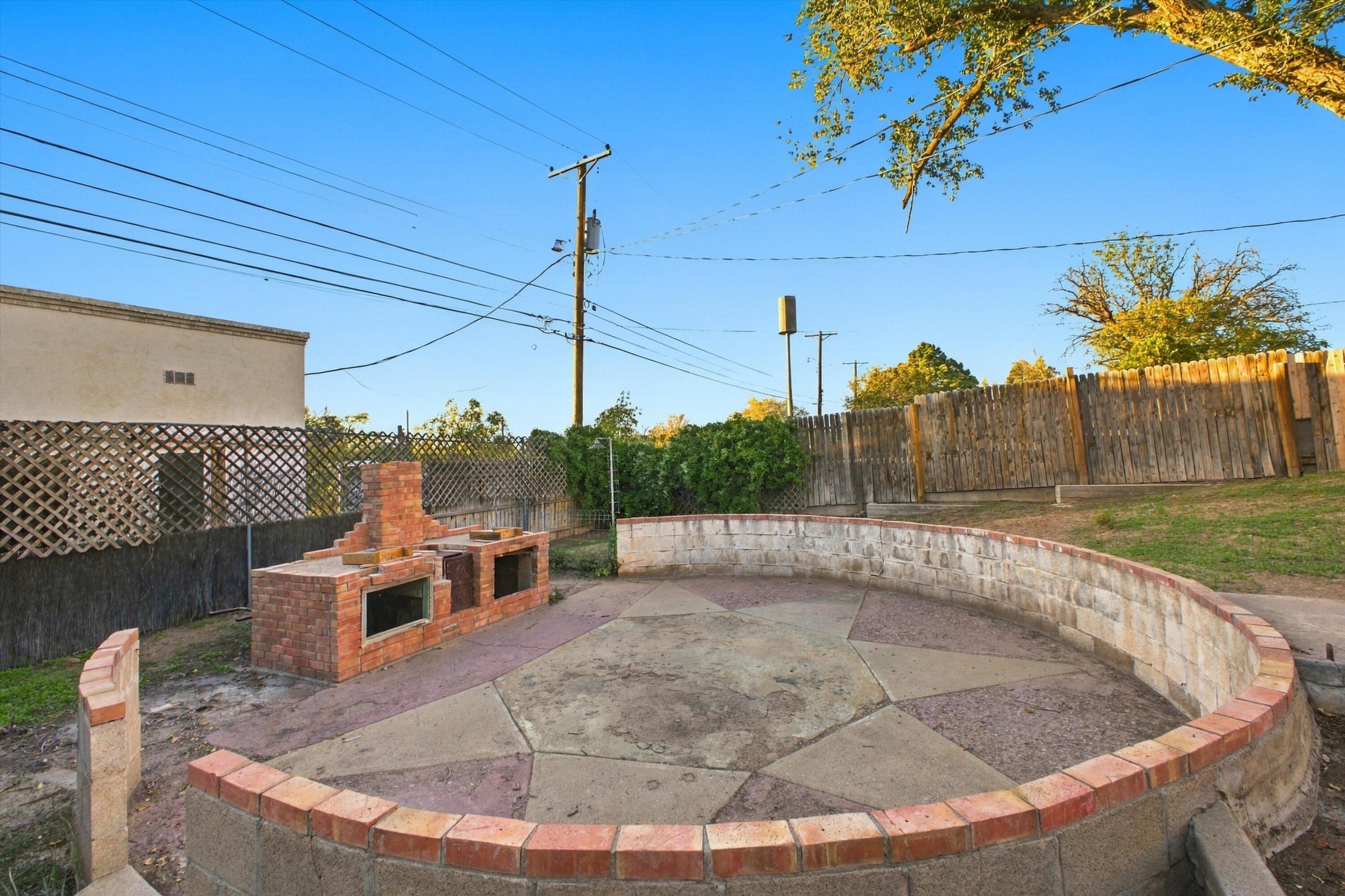 Photo 6 — 1311 Dartmouth Drive NE
