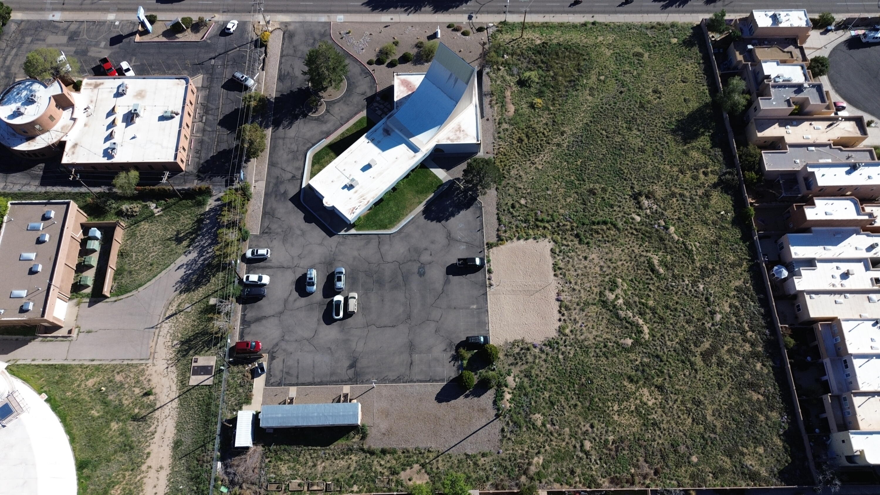 Photo 3 — 11435 Montgomery Boulevard NE