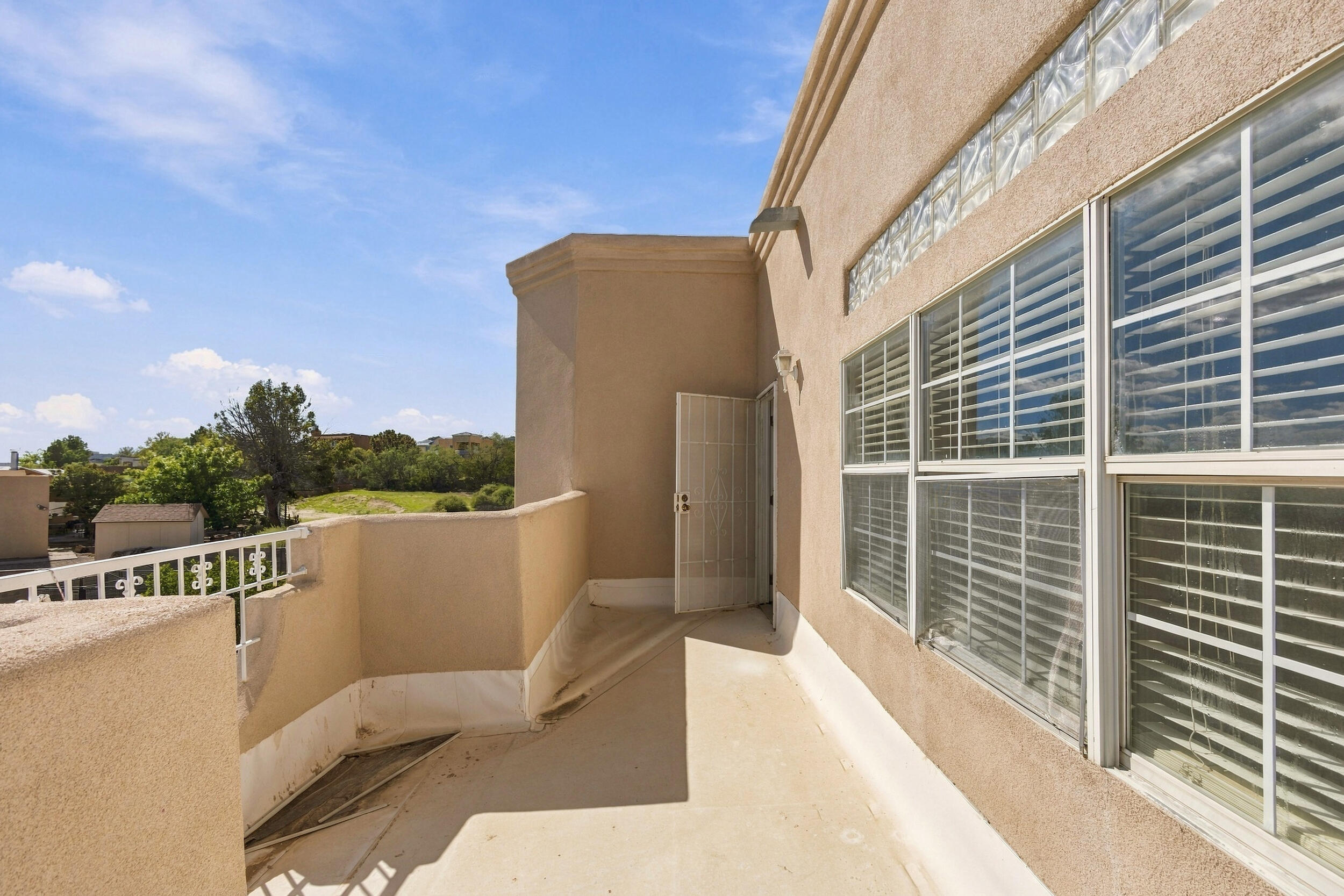 Photo 6 — 1260 Mesa Ridge Drive SW