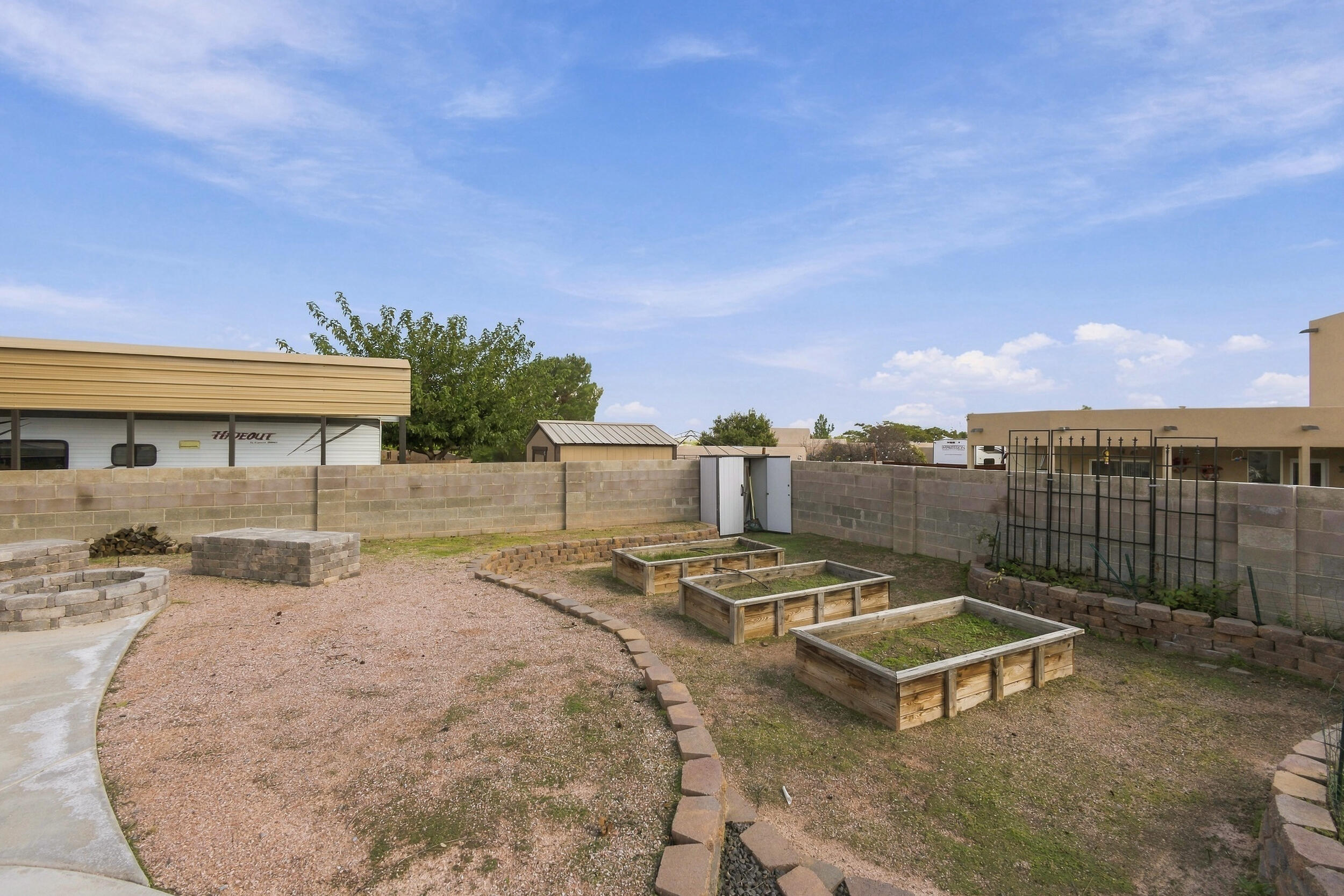 Photo 18 — 1260 Mesa Ridge Drive SW