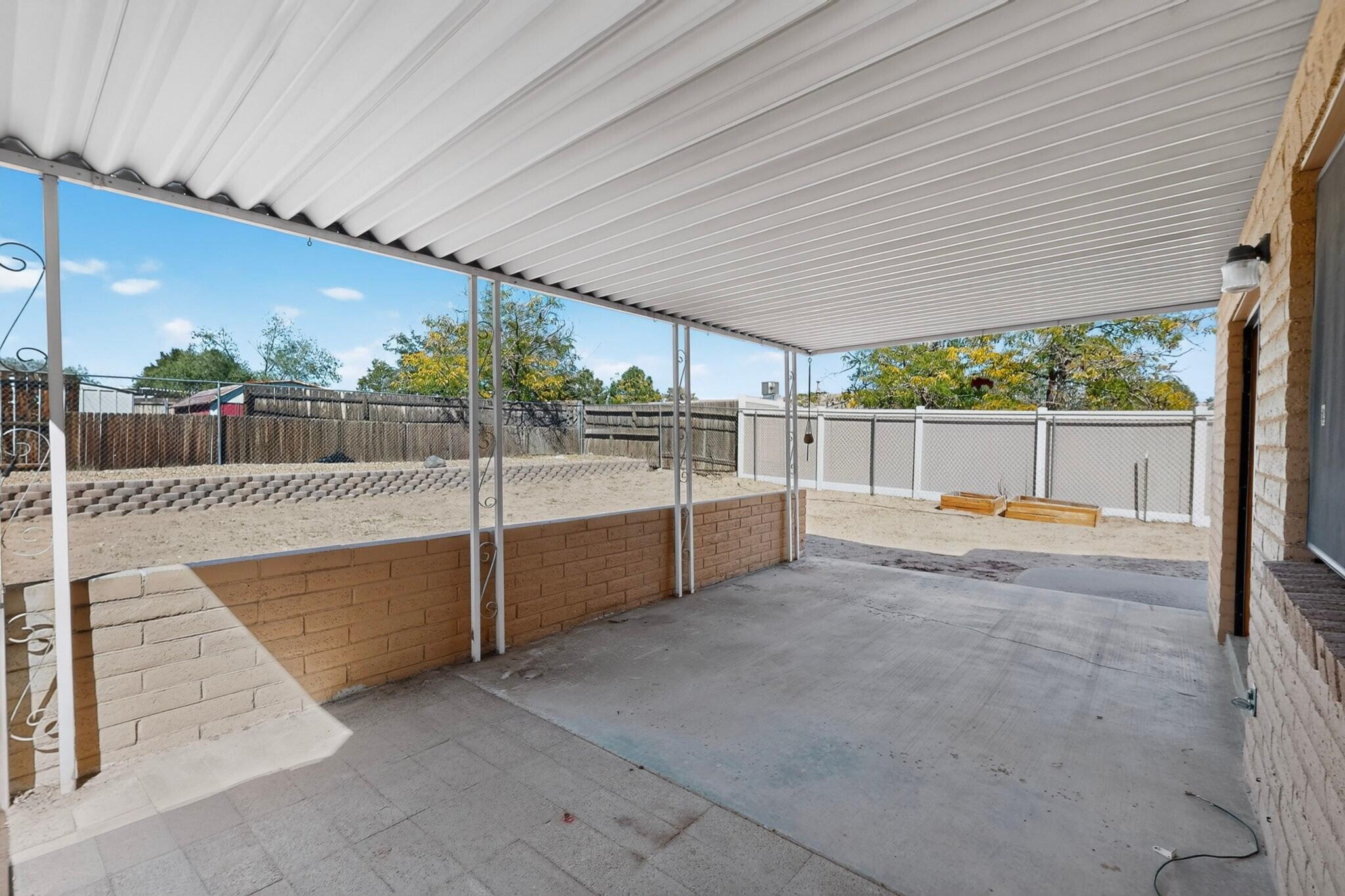 Photo 10 — 209 Villa Verde Drive SE