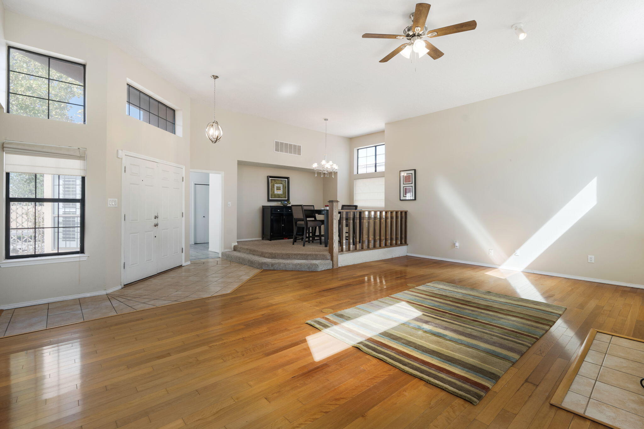 Photo 3 — 9404 Peralta Road NE