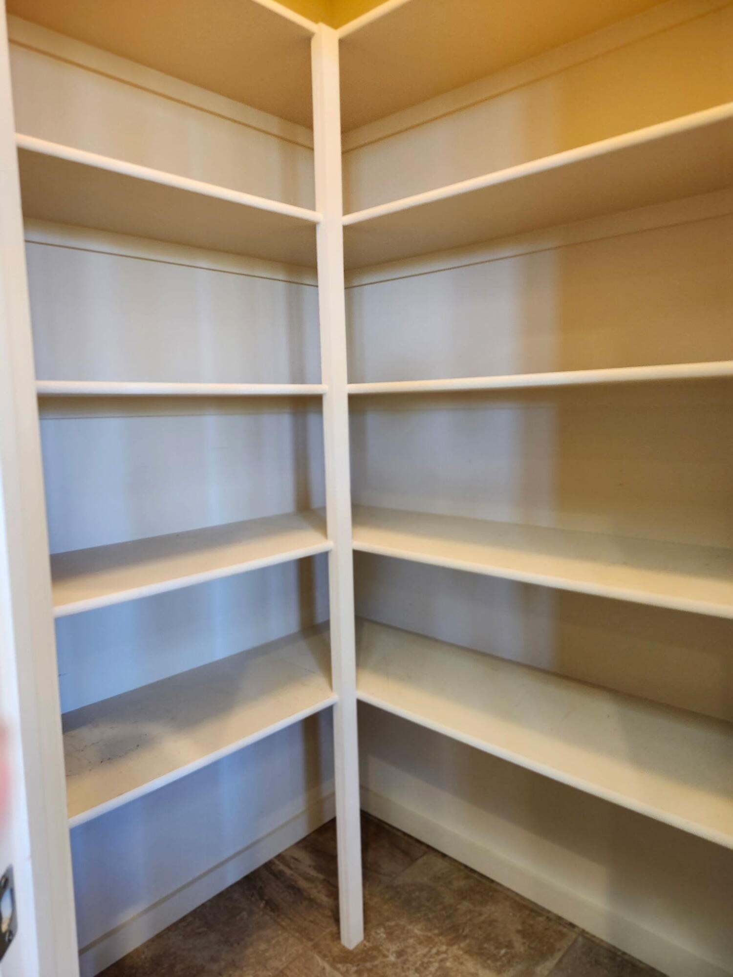 Photo 14 — 5308 Sacate Avenue NW