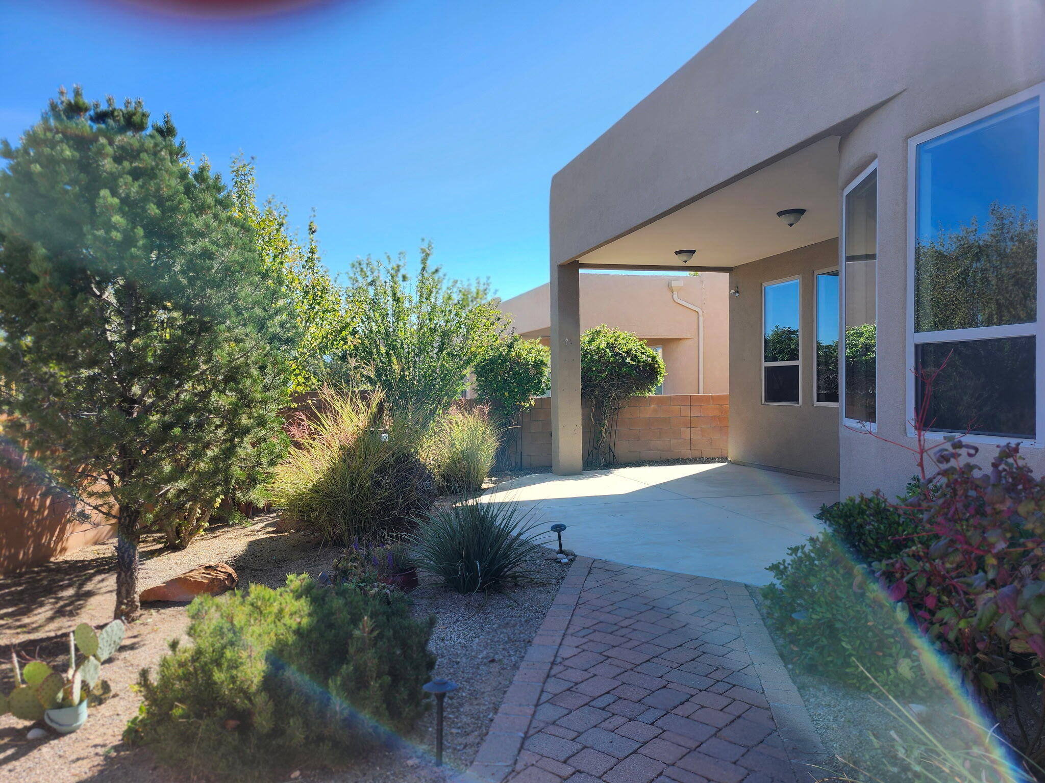 Photo 7 — 5308 Sacate Avenue NW