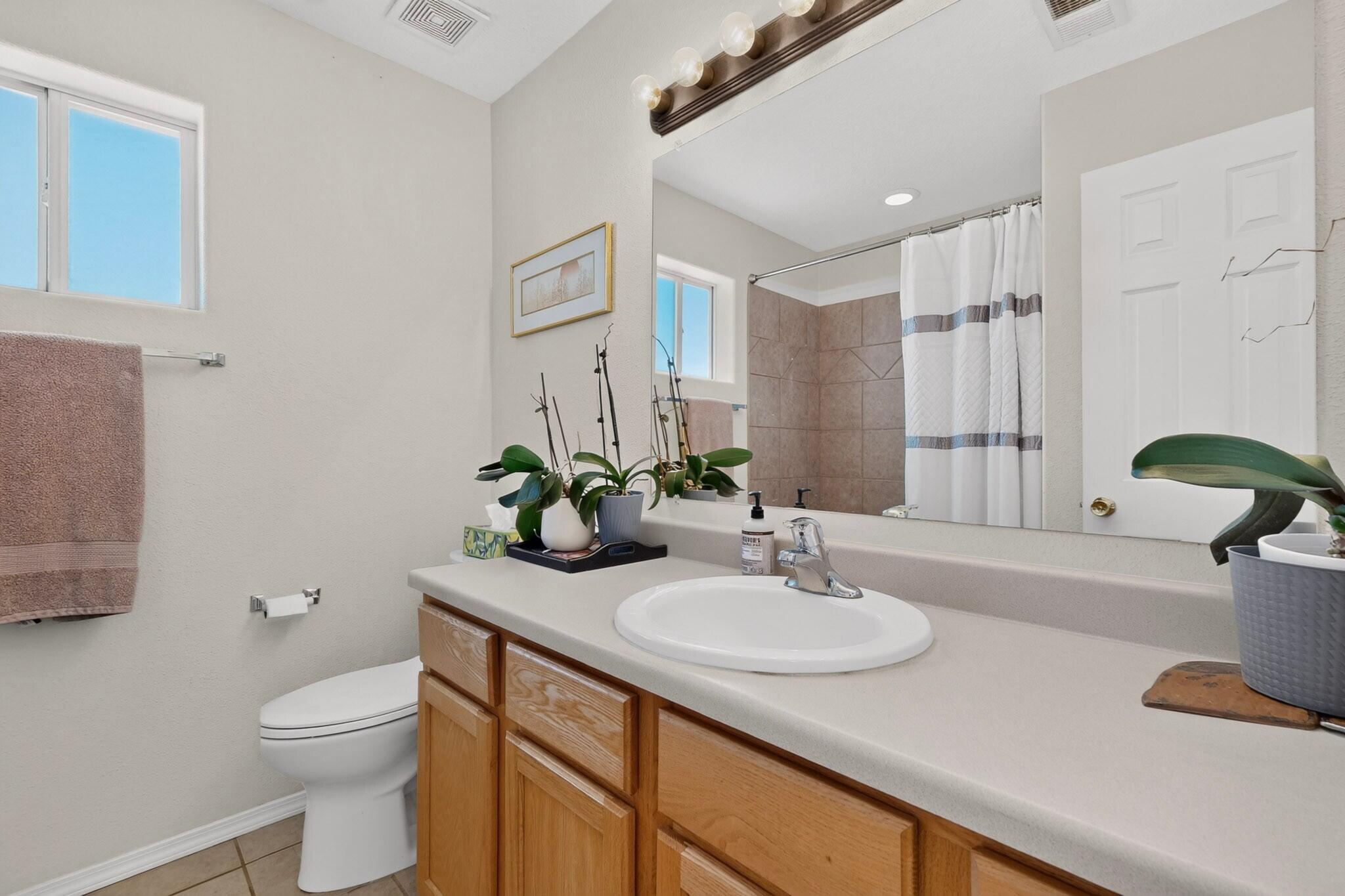 Photo 6 — 1 Rosa Avenue SW