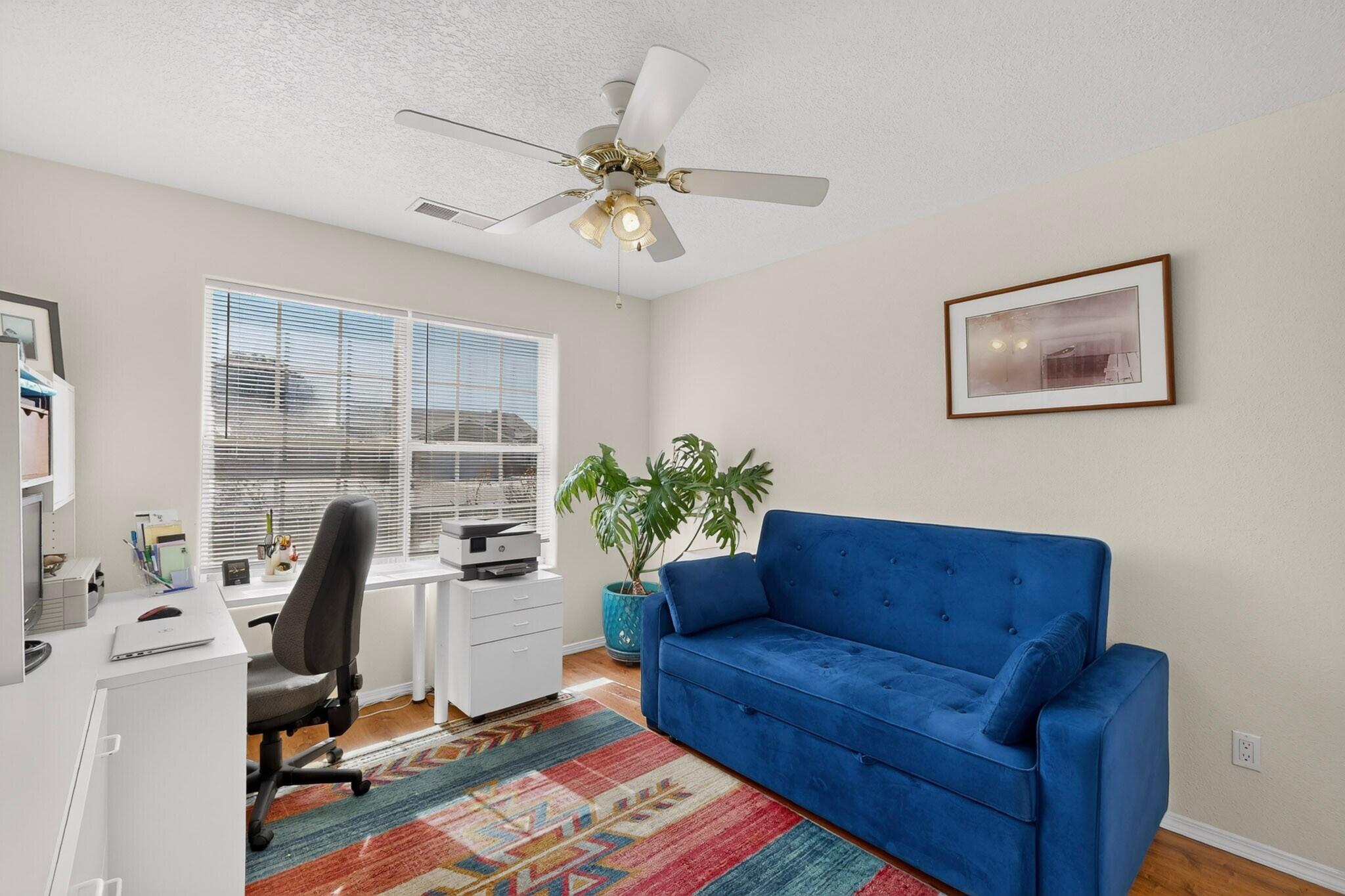 Photo 10 — 1 Rosa Avenue SW