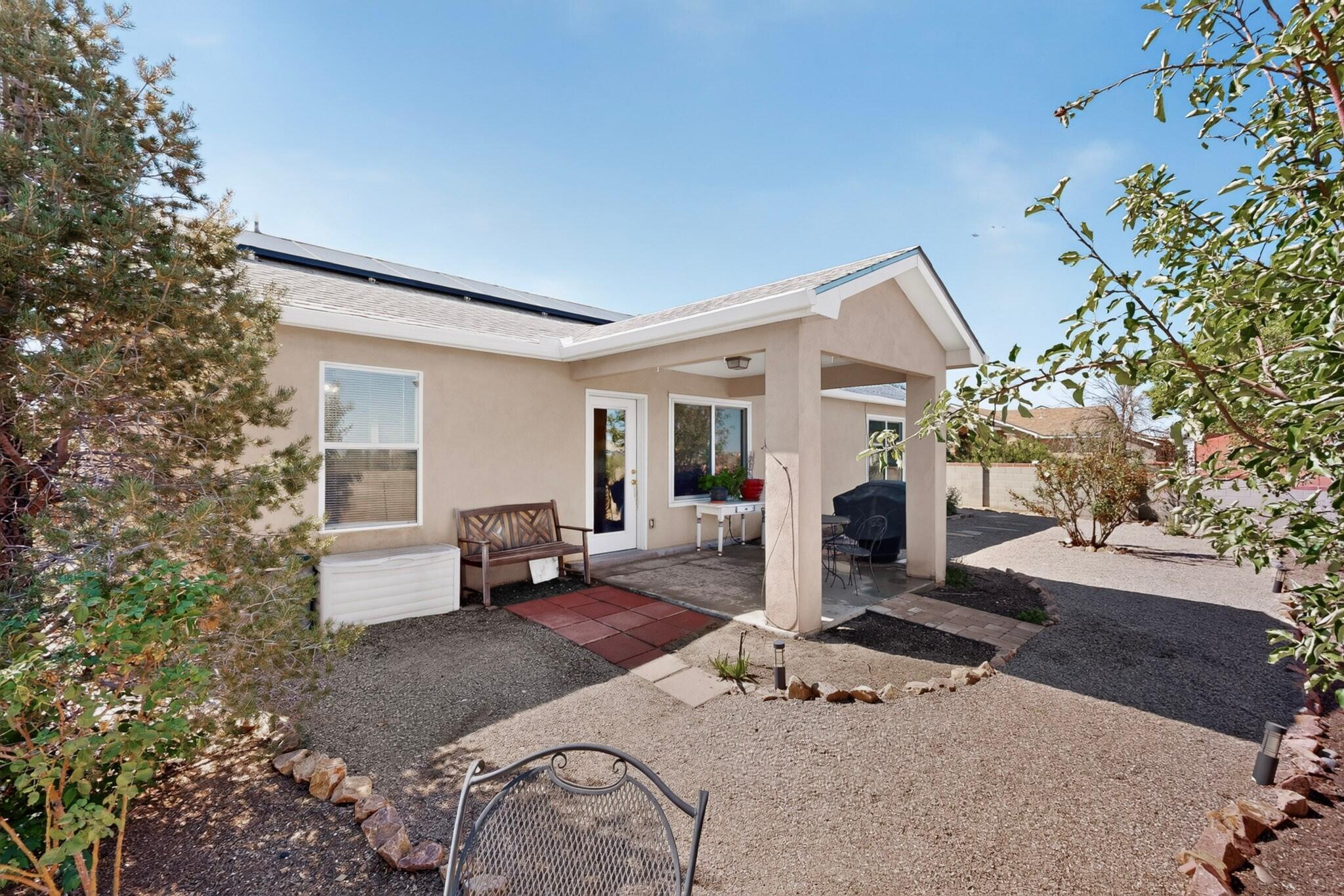 Photo 13 — 1 Rosa Avenue SW