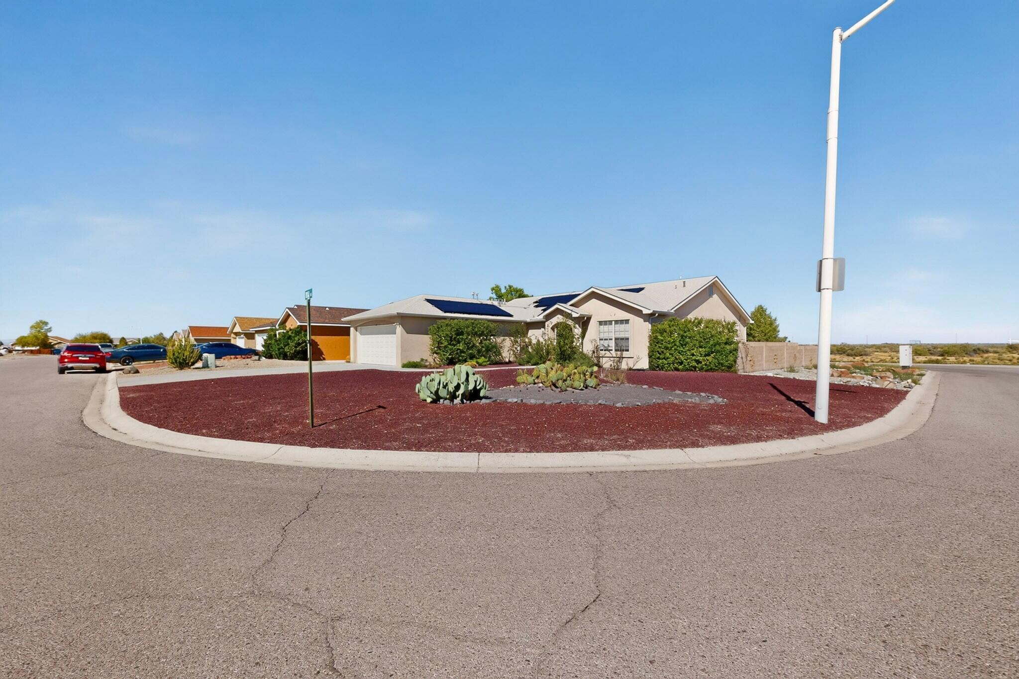 Photo 19 — 1 Rosa Avenue SW