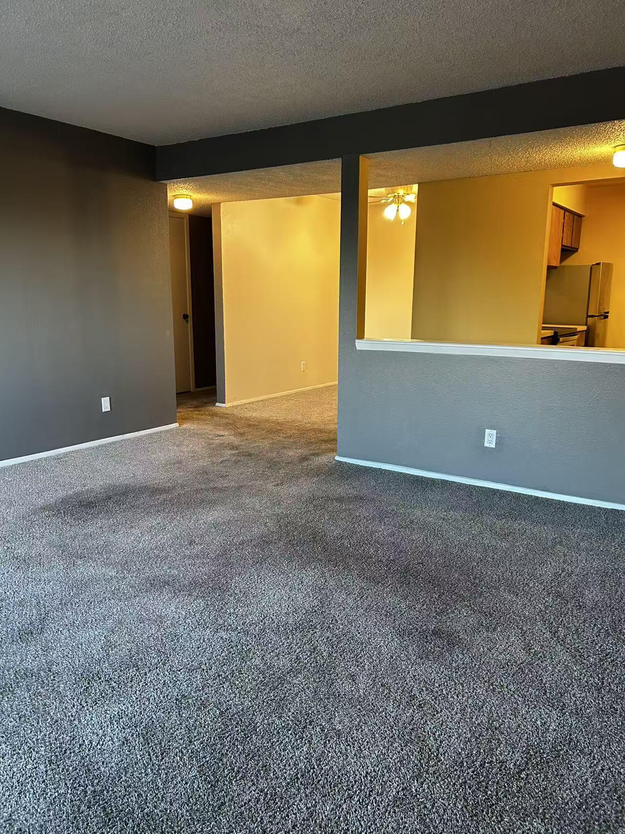Photo 3 — 3869 Montgomery Boulevard NE APT 1627
