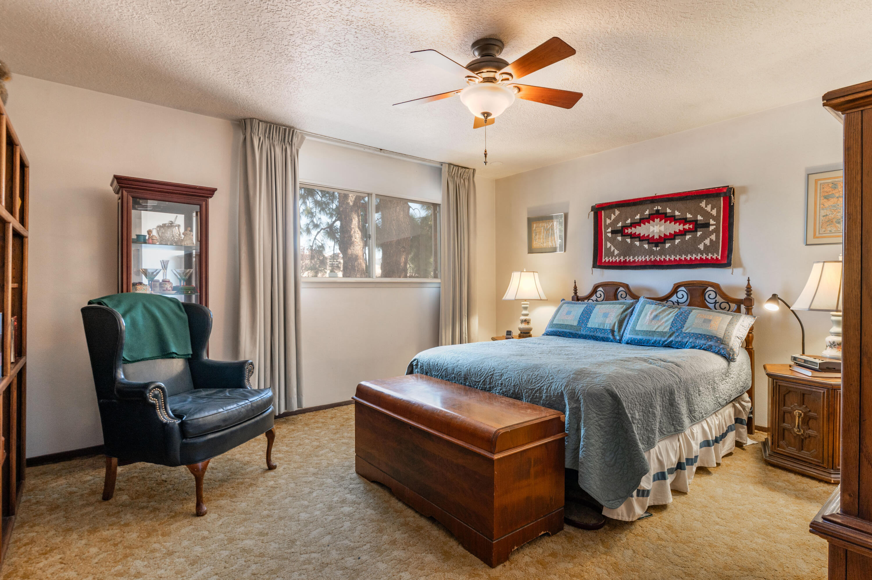 Photo 11 — 8508 Osuna Road NE