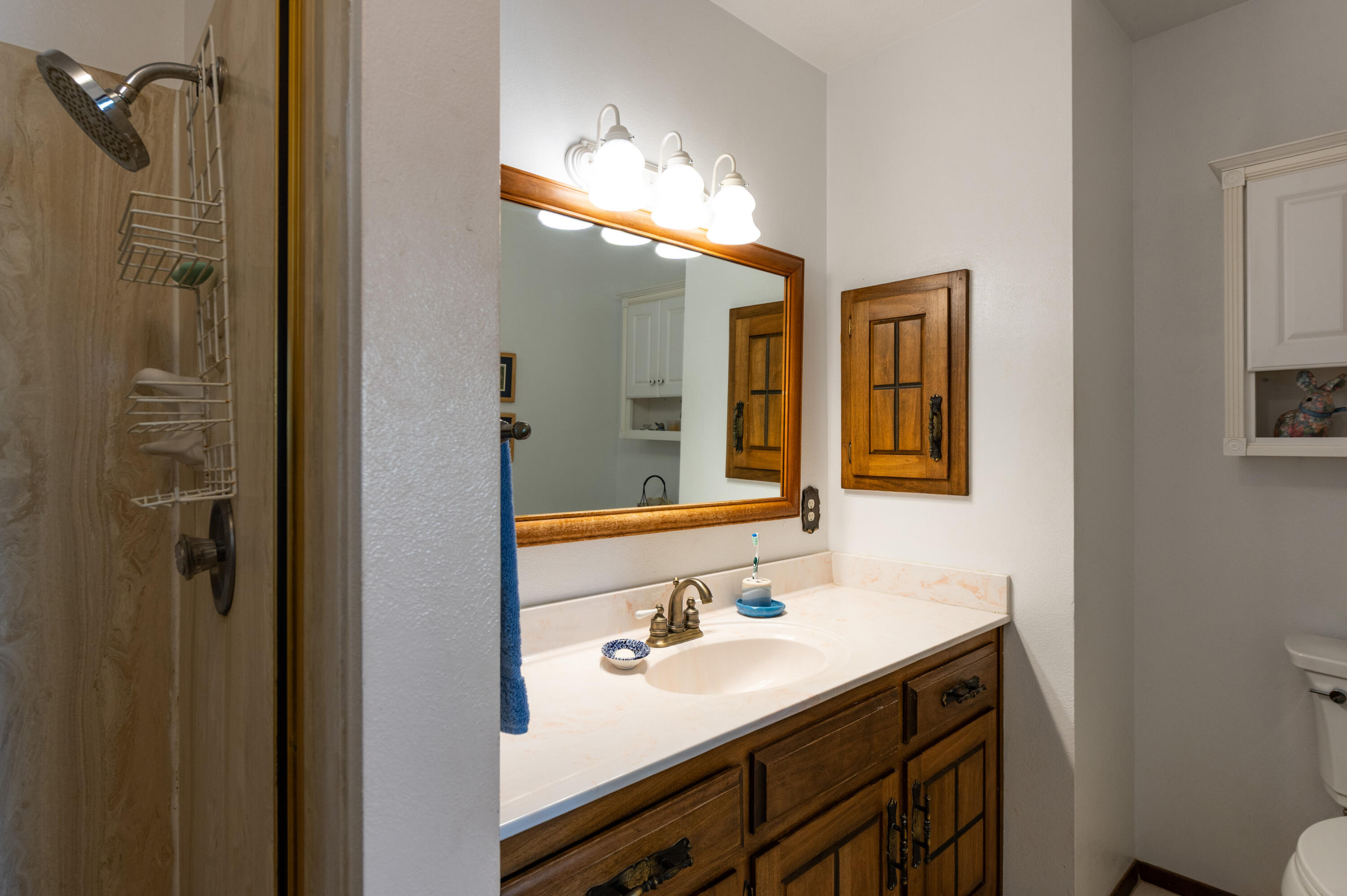Photo 12 — 8508 Osuna Road NE