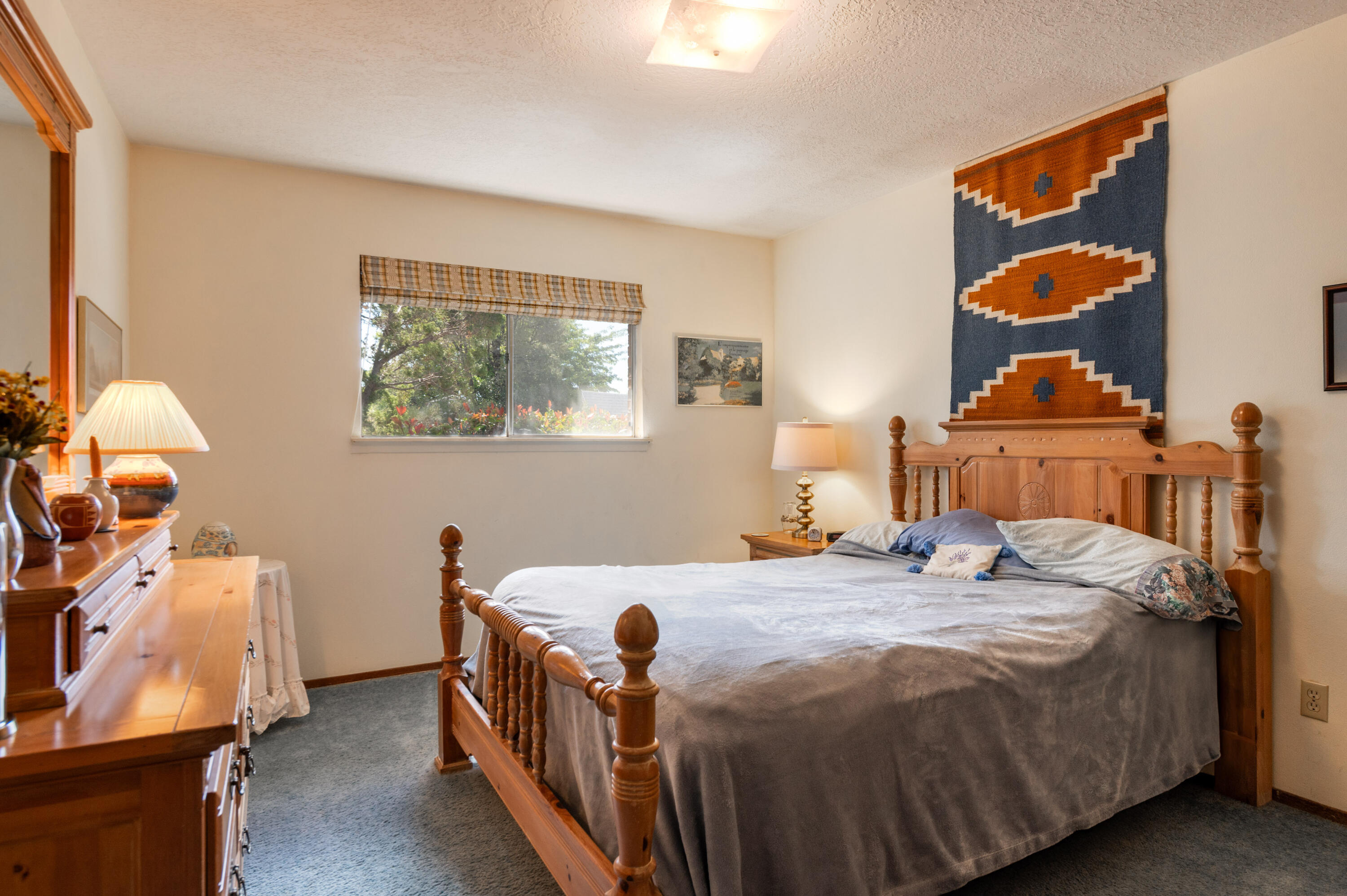 Photo 14 — 8508 Osuna Road NE