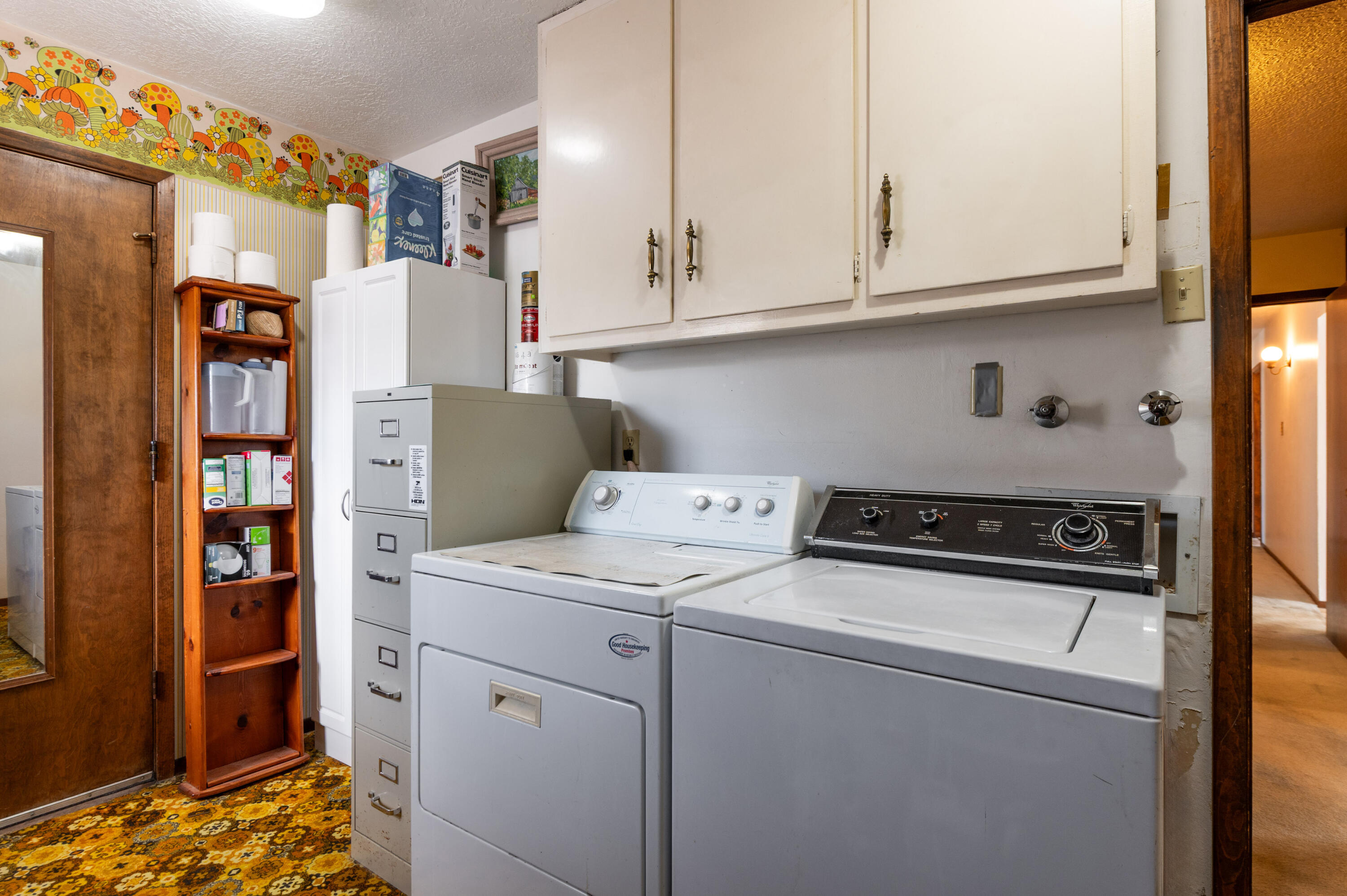 Photo 5 — 8508 Osuna Road NE